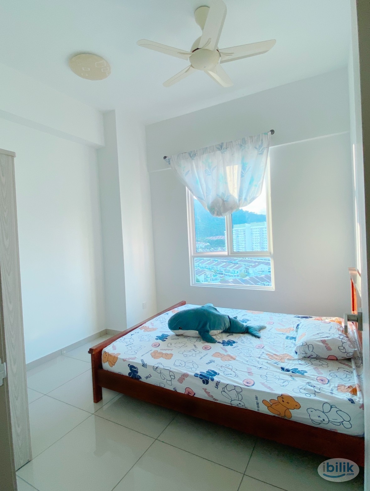 Middle Room at Bayan Lepas, Penang - Image 1