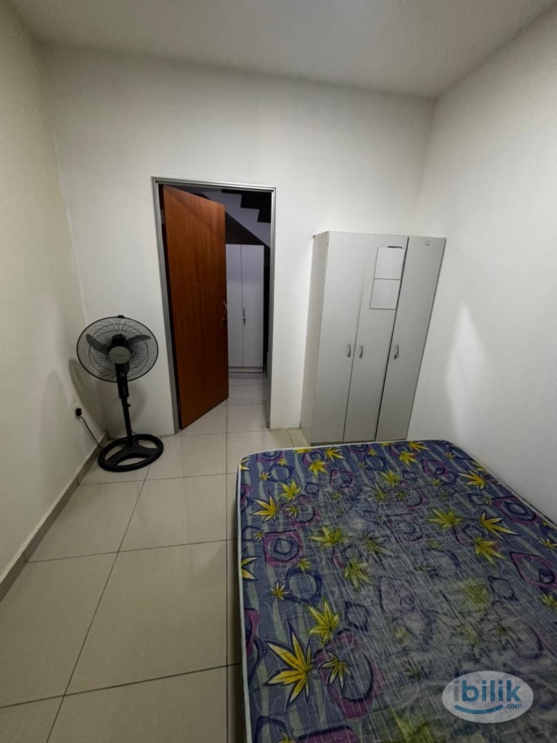 Single Room at Ipoh, Perak with fan - Image 2