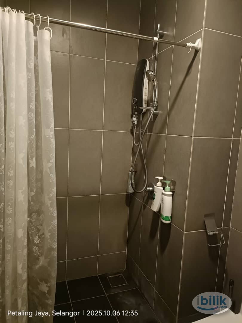Studio at Greenfield Residence, Bandar Sunway - Image 5