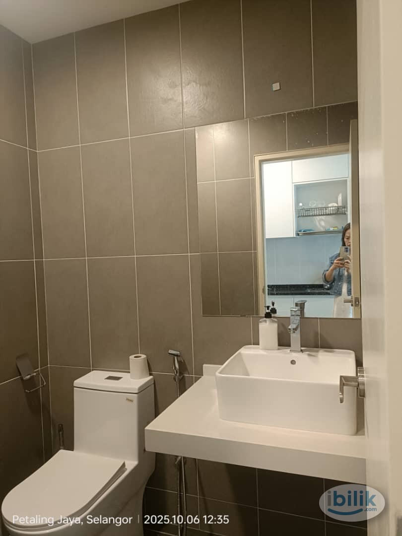 Studio at Greenfield Residence, Bandar Sunway - Image 4