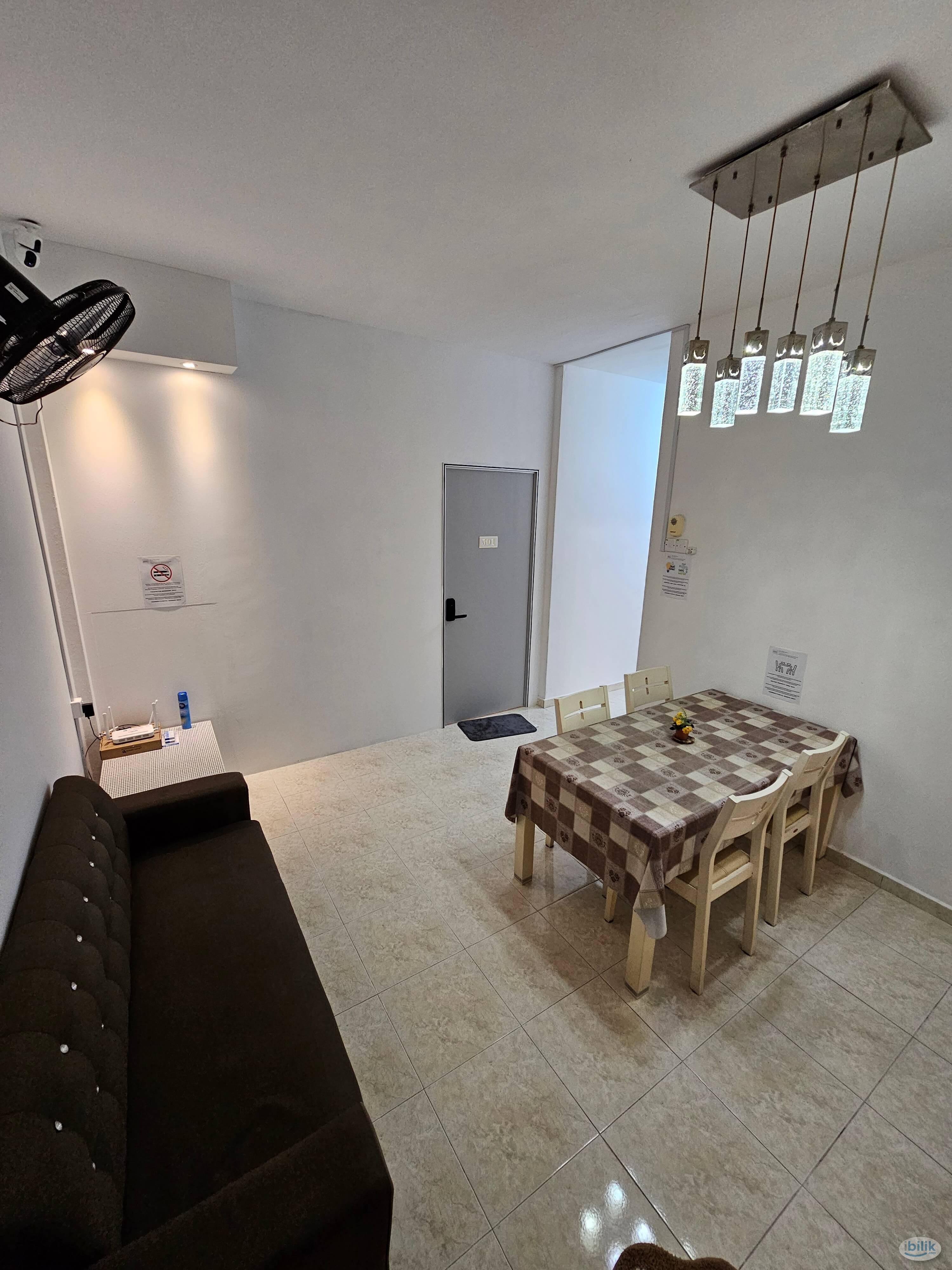 Master Room at Cheng Height, Melaka - Image 3