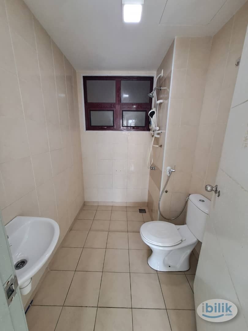 Female Unit_Medium Room at Rafflesia Sentul Condominium, Sentul - Image 4