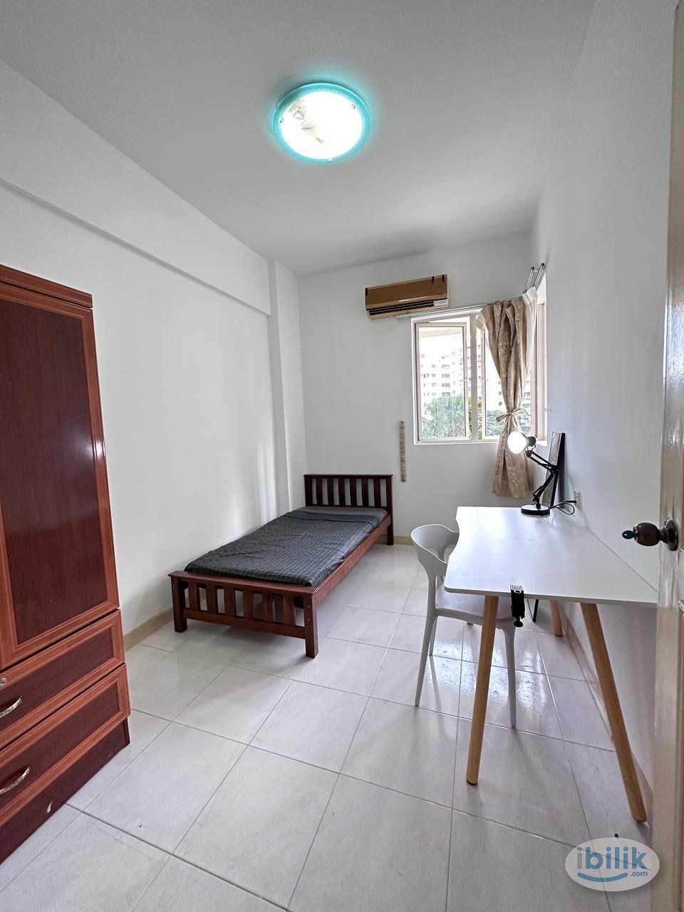 Gold Coast Single Room Fully Furnished @ Bayan Lepas Near Queensbay Mall - Image 1