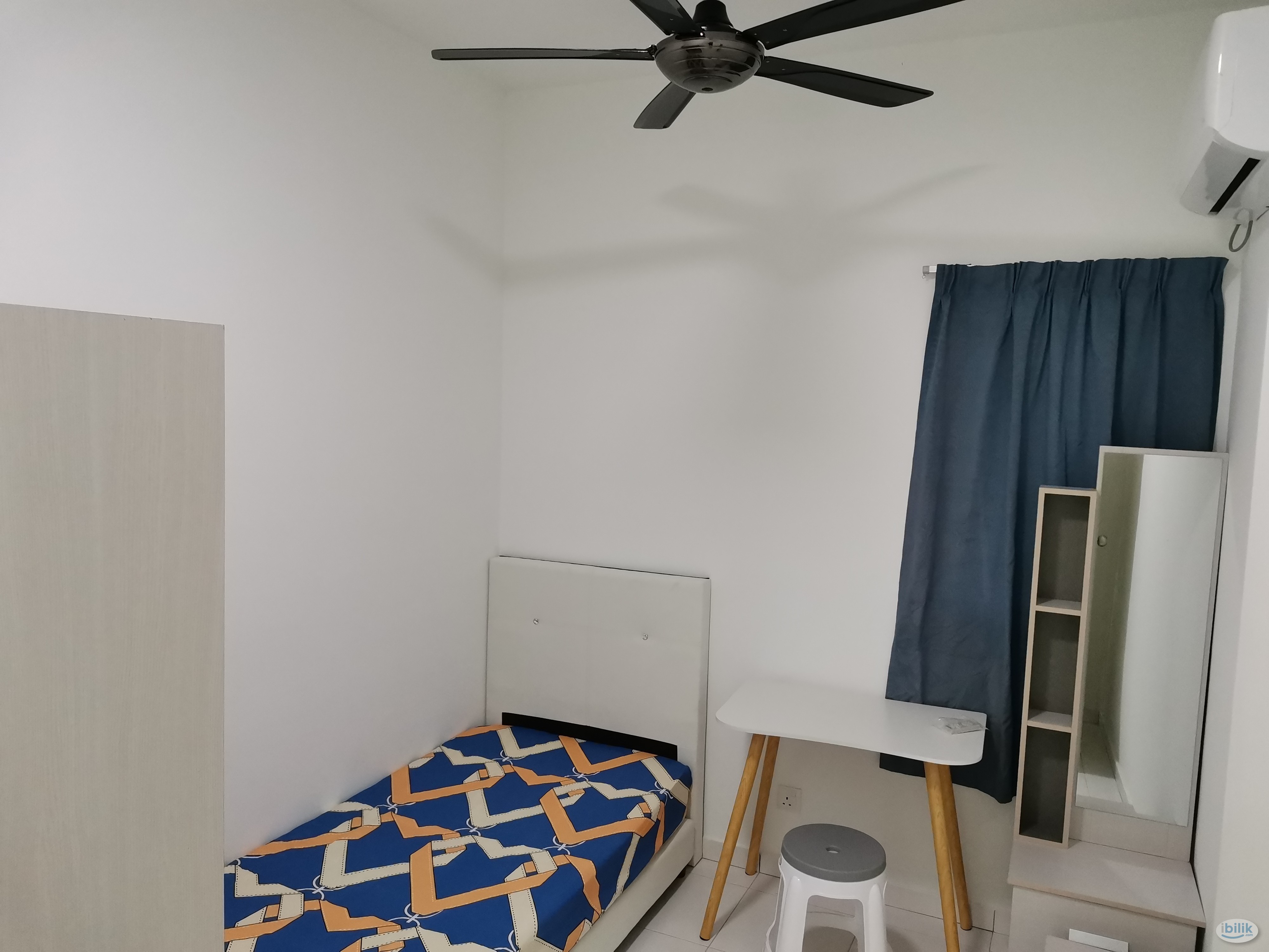 i-Santorini Aircond Furnished Middle Room included utilities - Image 2
