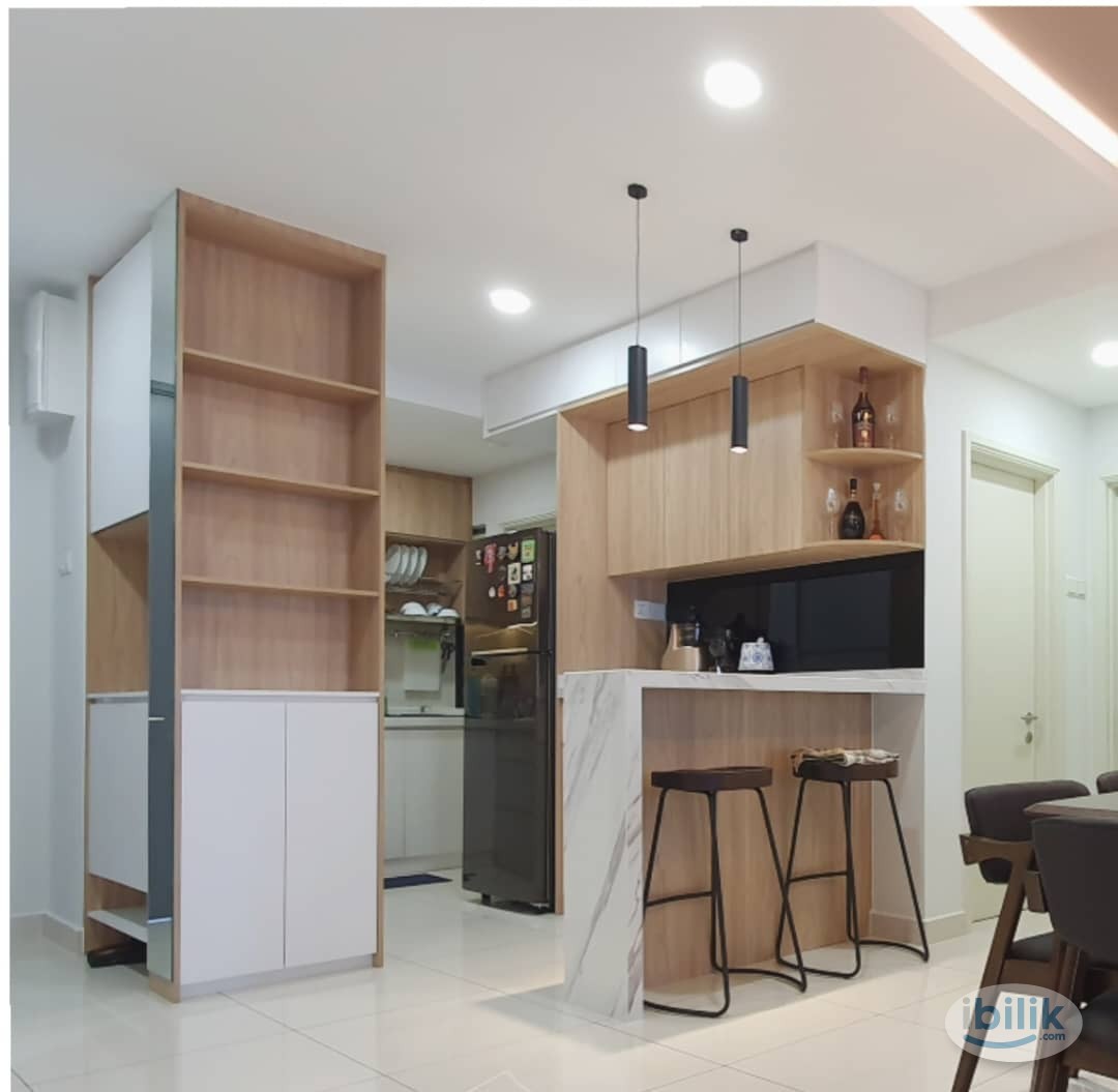 Middle Room at Sfera Residence, Puchong - Image 1