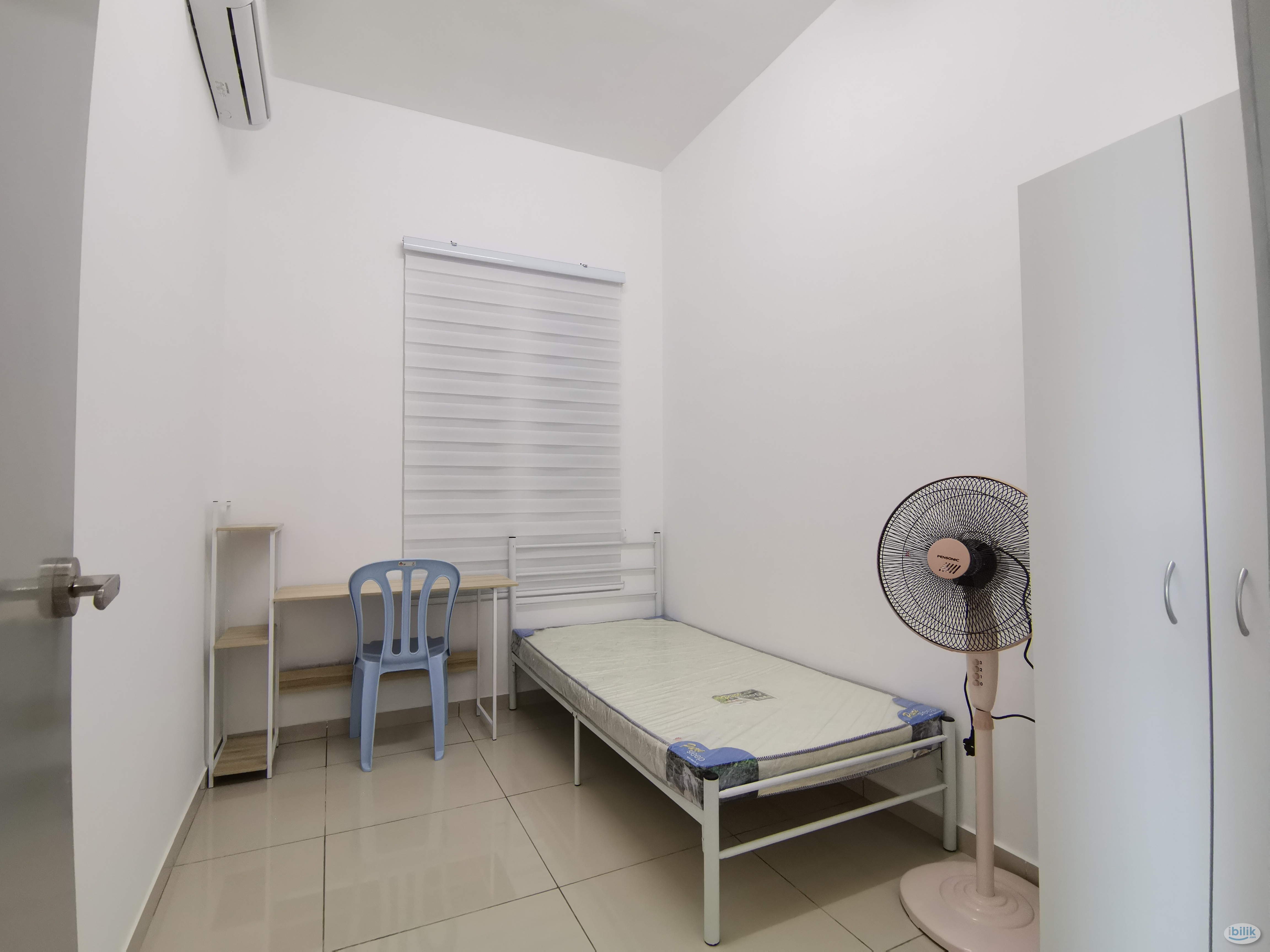Single Room with Shared Bathroom for rent - Image 1