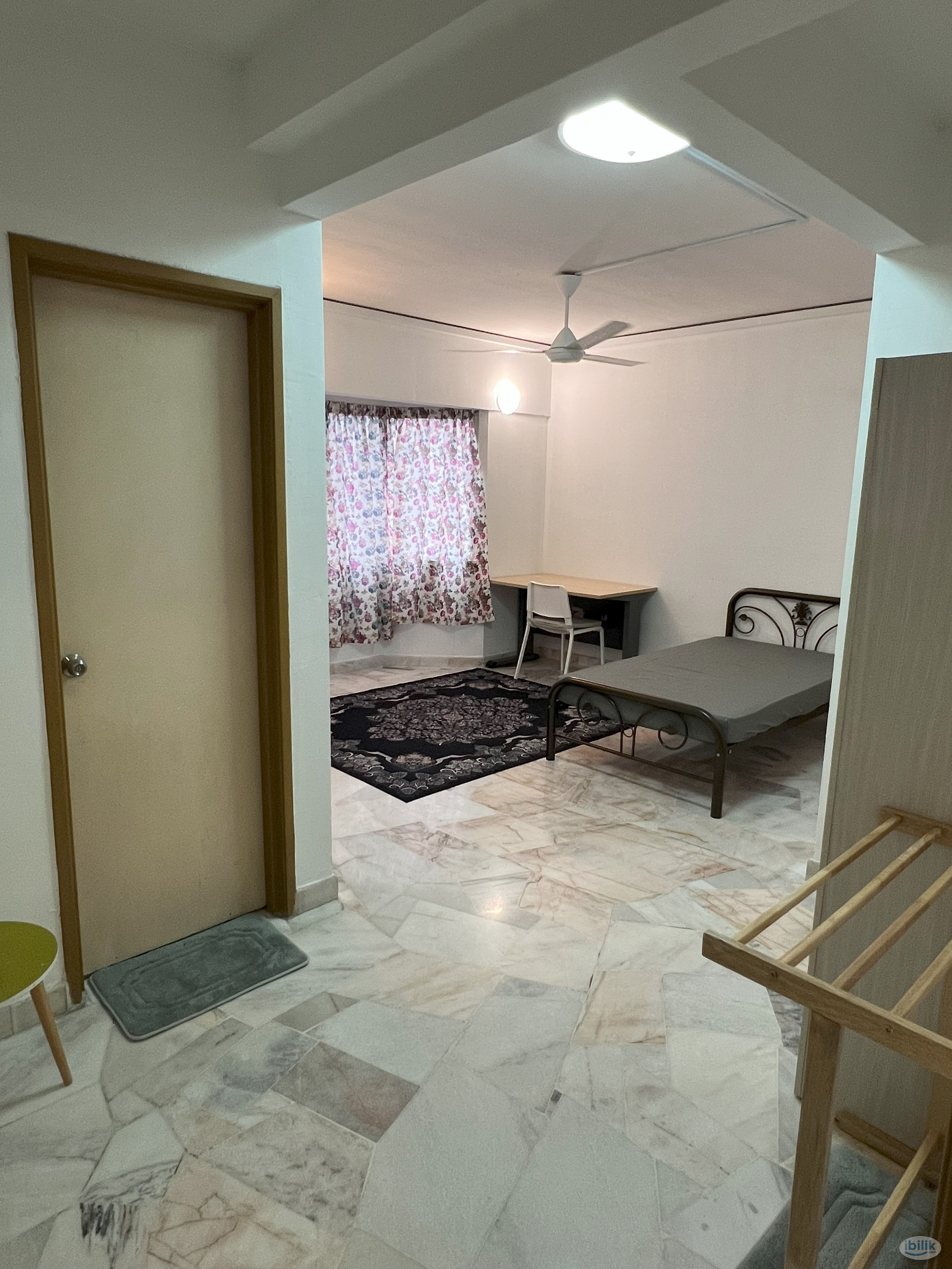 Master Room (High Speed Internet) at Jalan Ipoh - Image 1