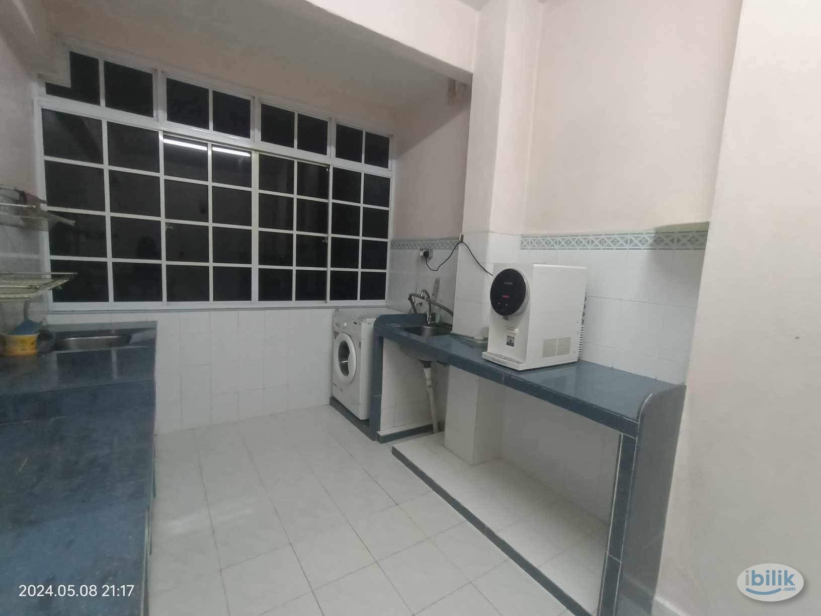 Middle Room at Villa Kejora, Relau - Image 4