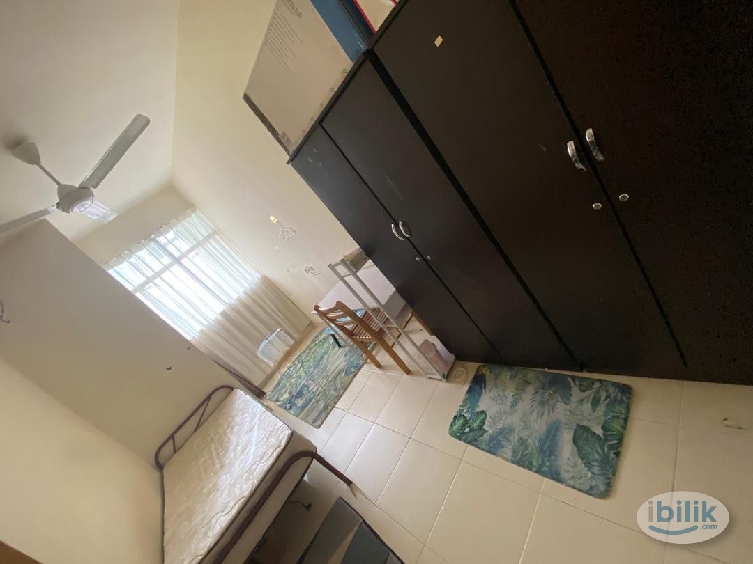Single Room at Plaza Rah, Chow Kit - Image 1