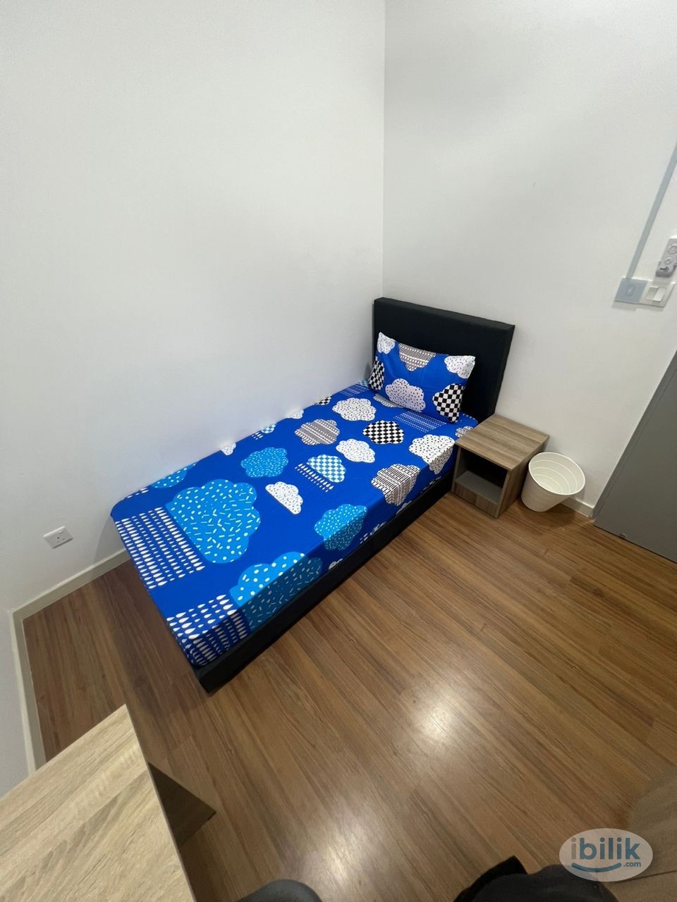 M Vertica Single Room Mix Unit, 4 min walk to LRT/MRT Maluri - Image 1