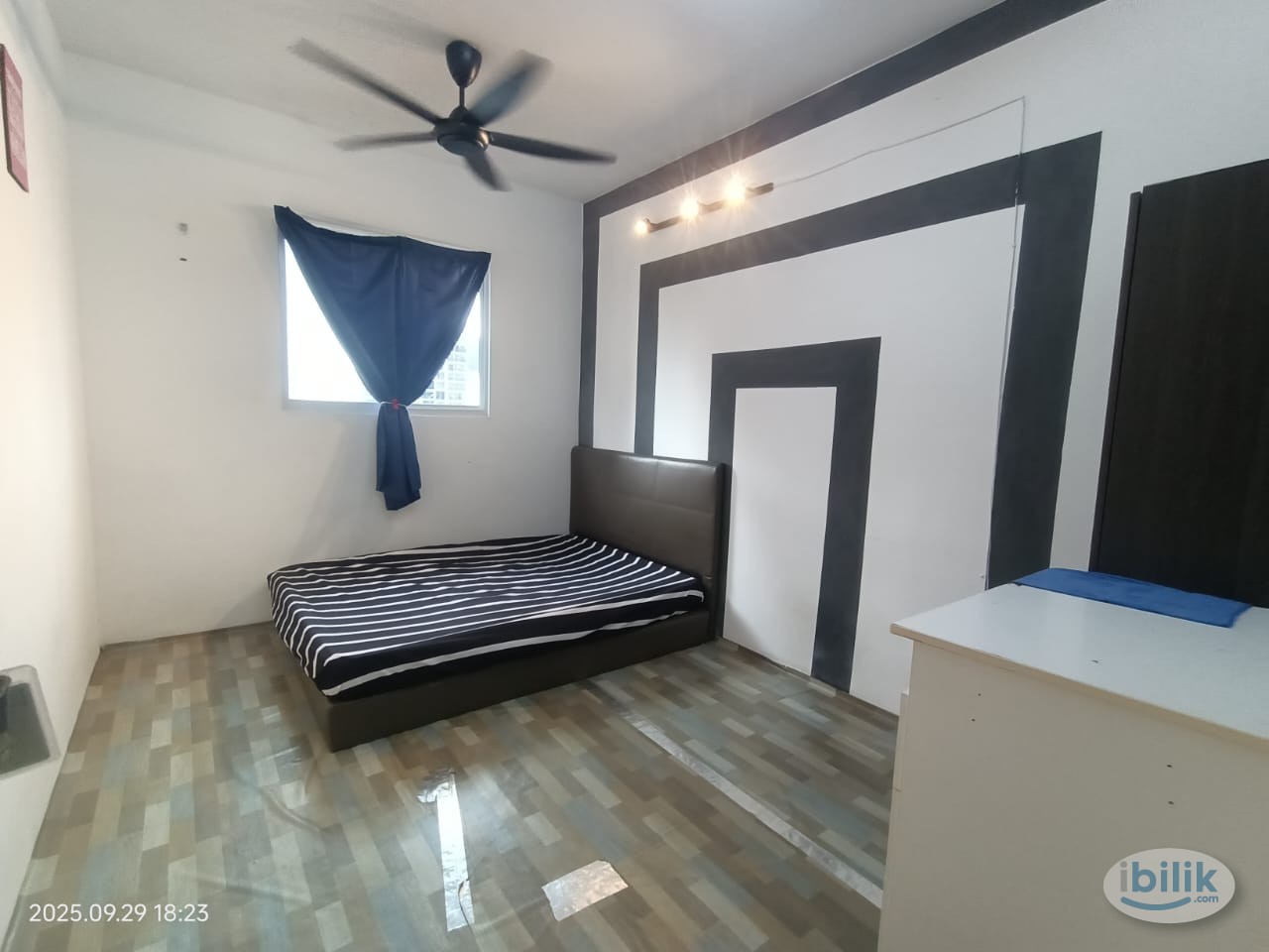 Middle Room at Idaman Selasih, Sungai Ara, Bayan Lepas, near Fiz Zone - Image 2