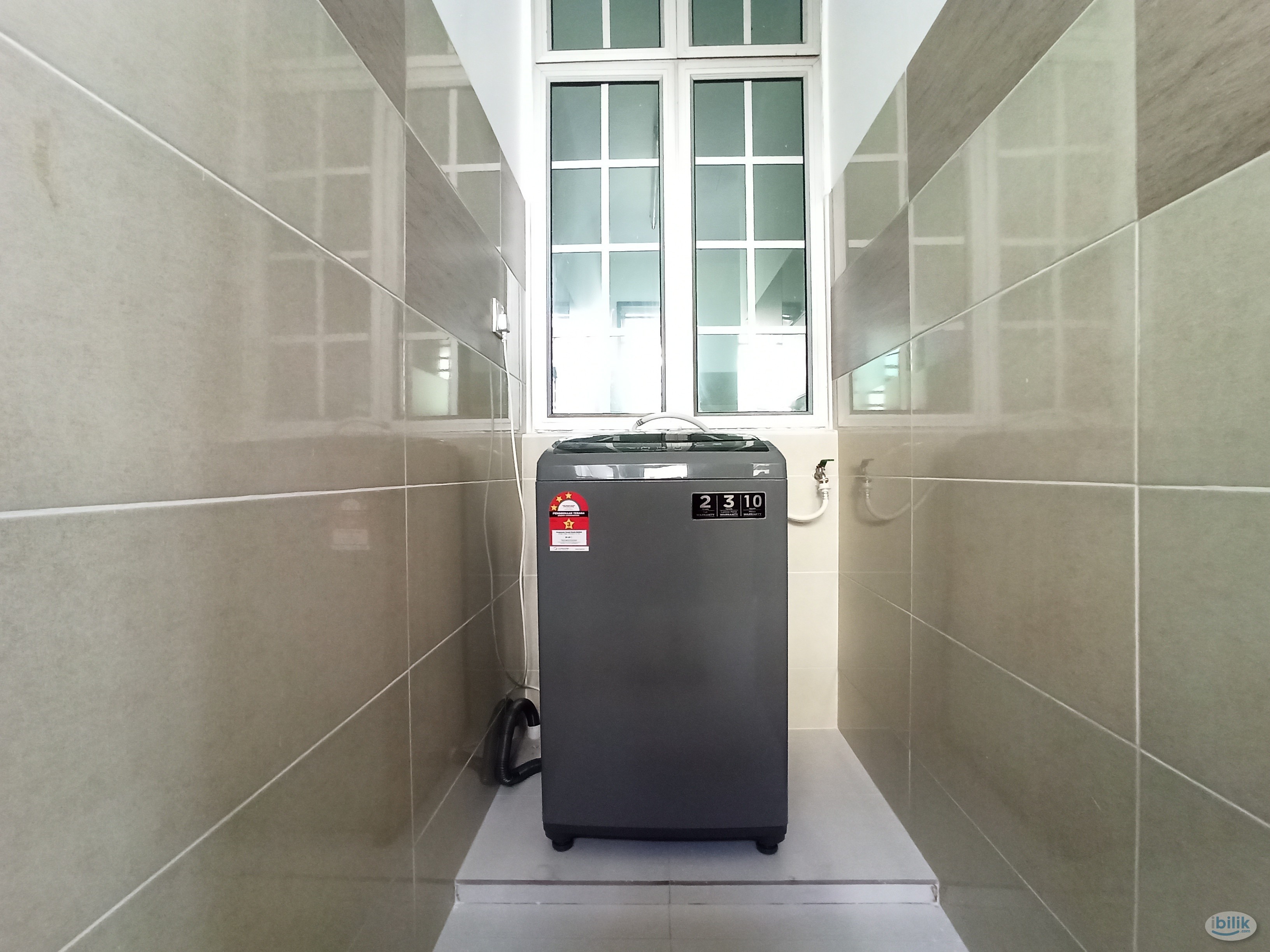 🔥Desa Tebrau Fully Furnished Medium Aircon Room with Attached Shared Bathroom for Rent🔥 - Image 5
