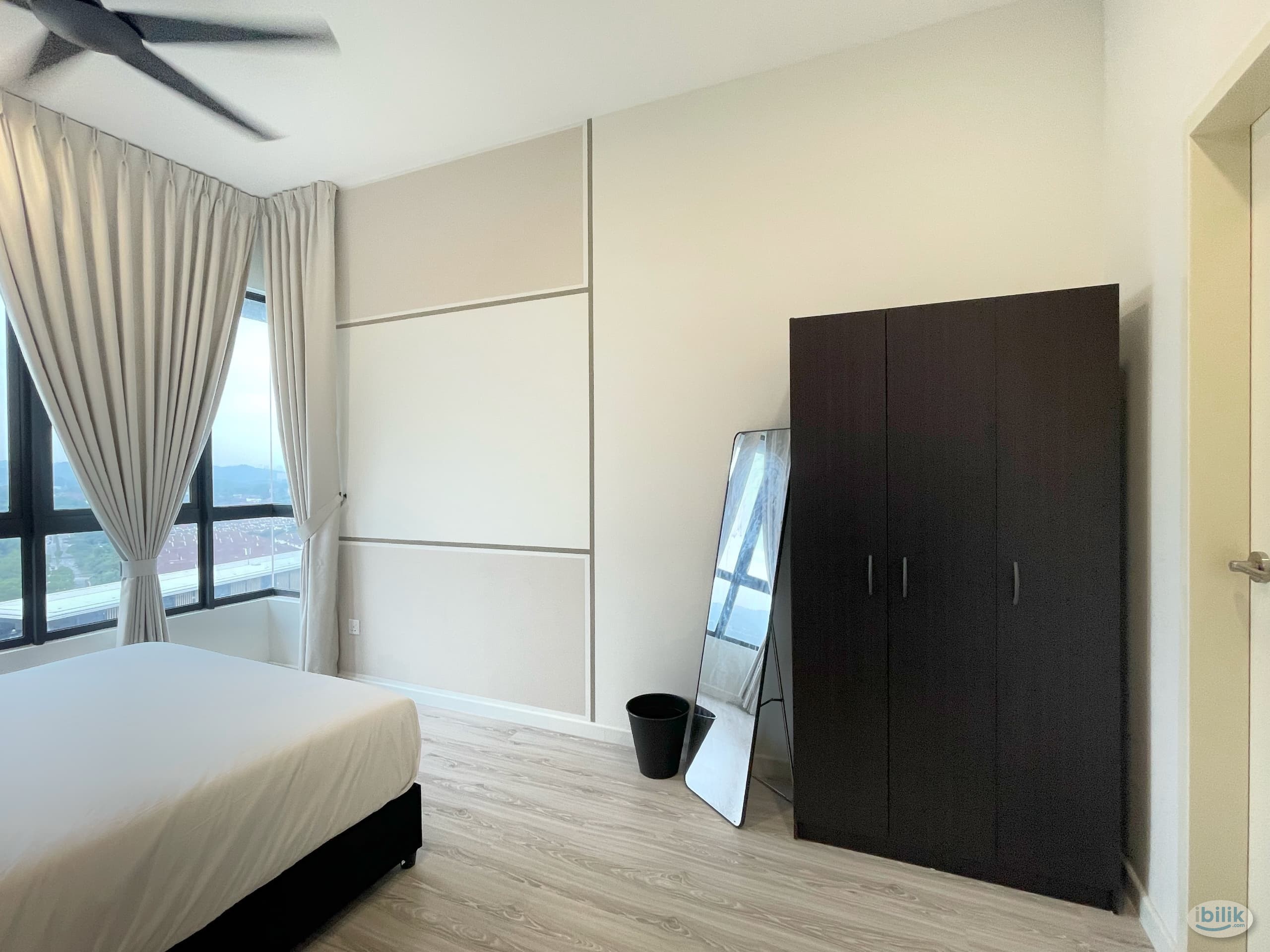 Middle Room | Meta Residence| 300 metres to MRT Putra Permai - Image 3