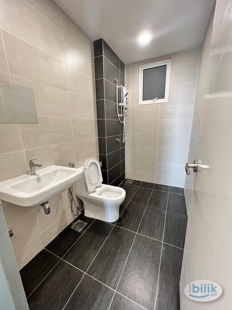 Single Room at Sri Petaling, Kuala Lumpur - Image 4