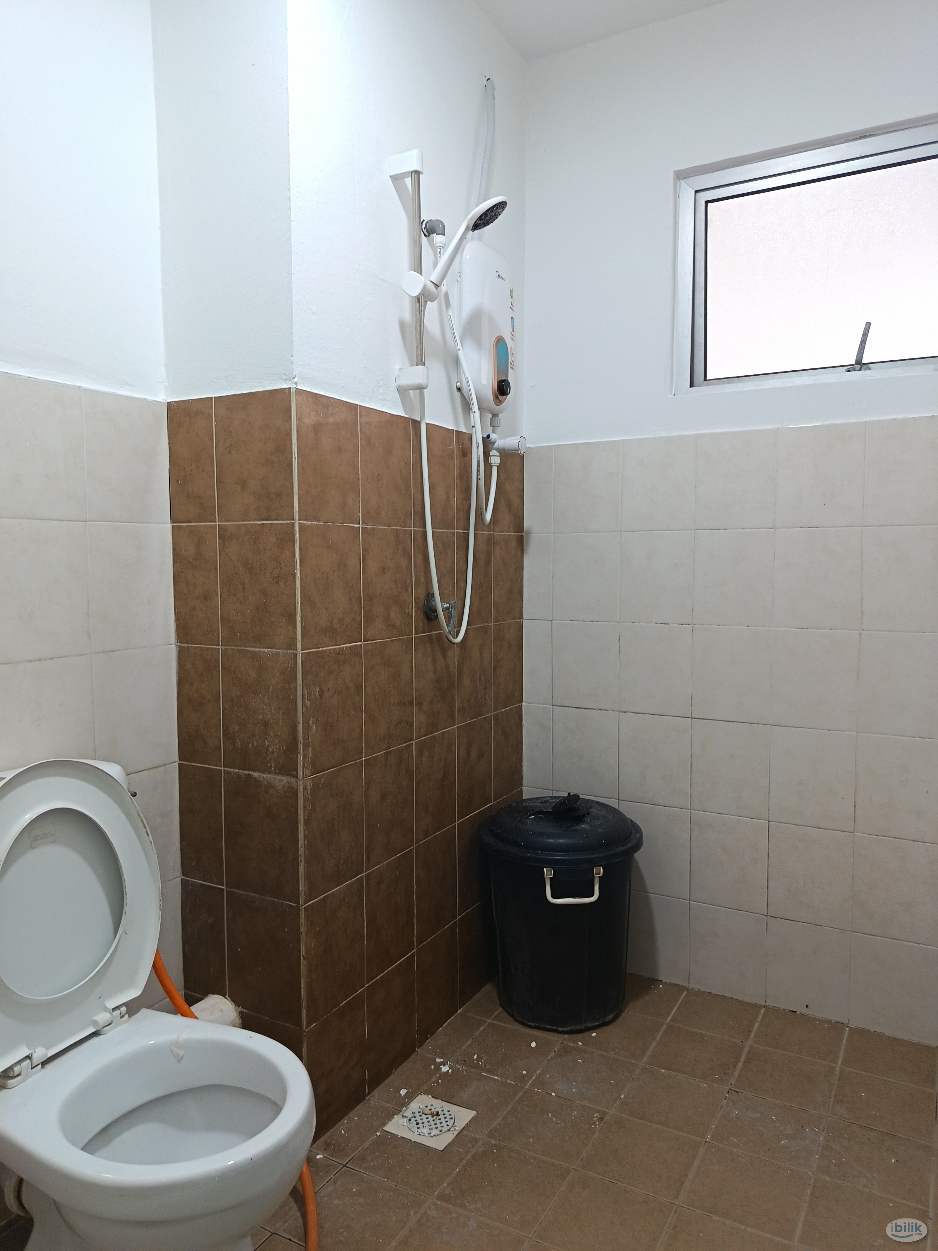 Single Room at Suria Jelatek Residence, Ampang Hilir - Image 3