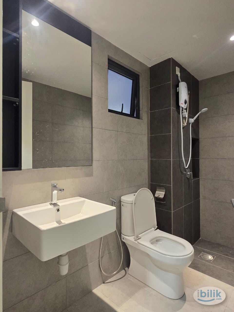 Single Room at D'Erica Damansara Perdana, Petaling Jaya - Image 5