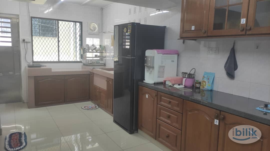 Middle room available for rent in SS15 near Inti Subang Jaya - Image 5