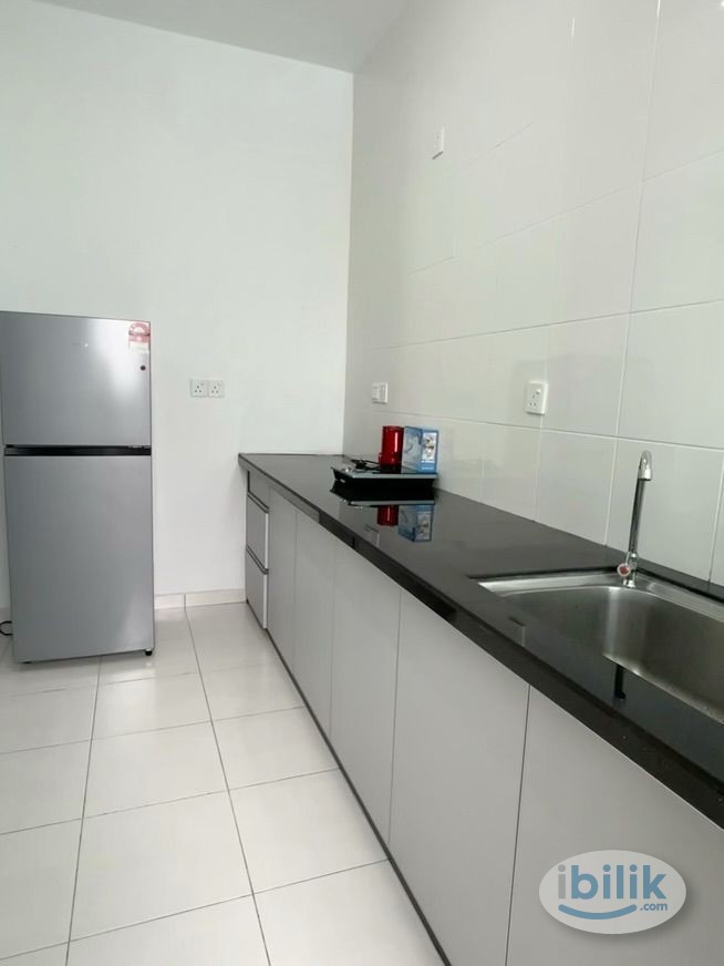 Newly Reno Master Room at I-Santorini, Tanjung Tokong - Image 4