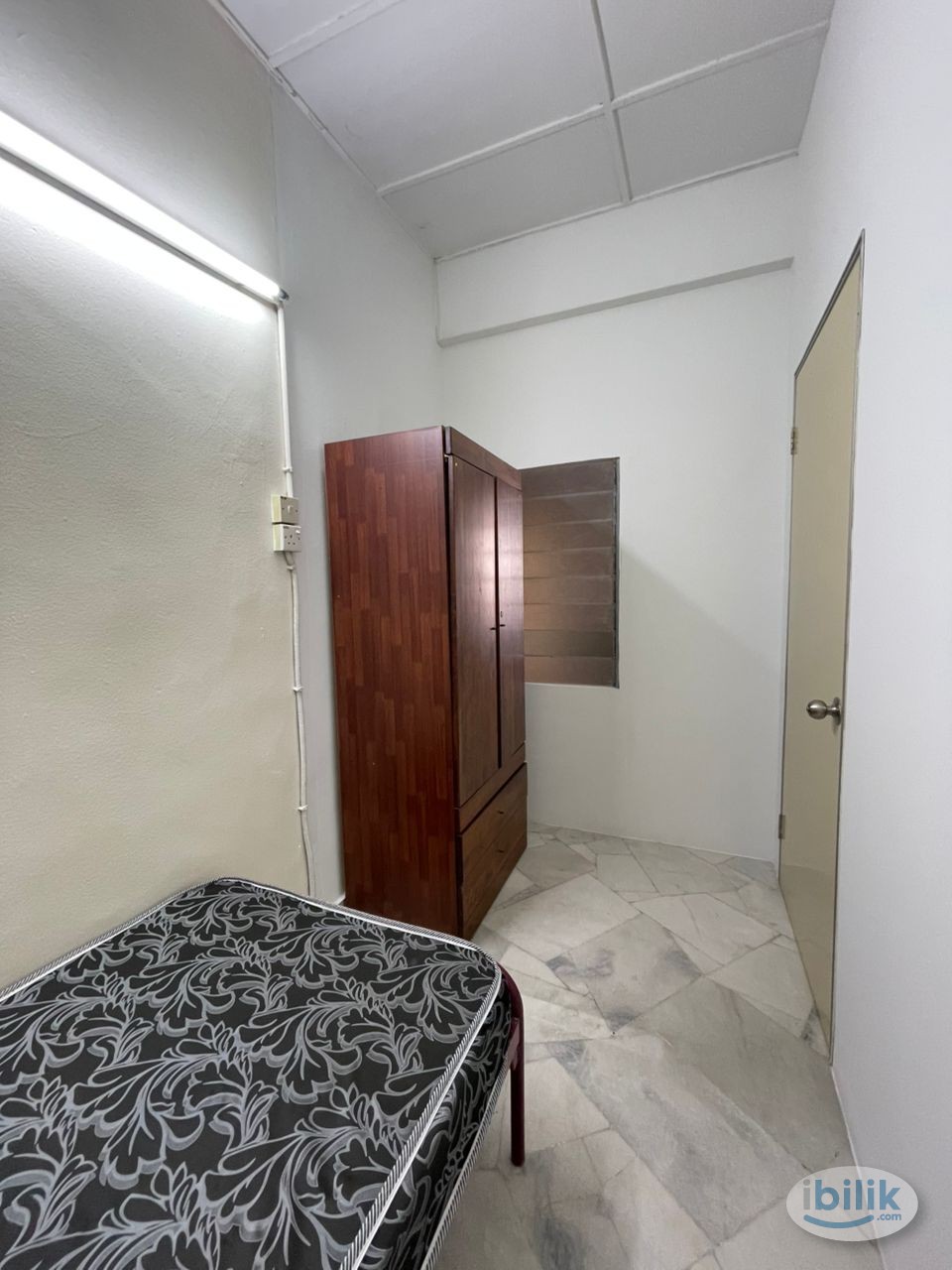 💯💯Hot Area nearby LRT Station🚅🚅 Single Room at SS15, Subang Jaya - Image 2