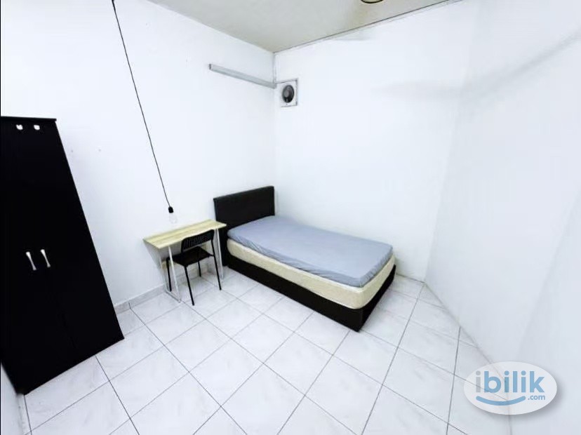 💰 ZERO DEPOSIT! 🌸 [FEMALE-ONLY | FULLY FURNISHED ROOM] 🏠 | Near MRT Bandar Utama 🚇 & 1 Utama Shopping Centre 🛍️ | ✨ Safe - Image 1