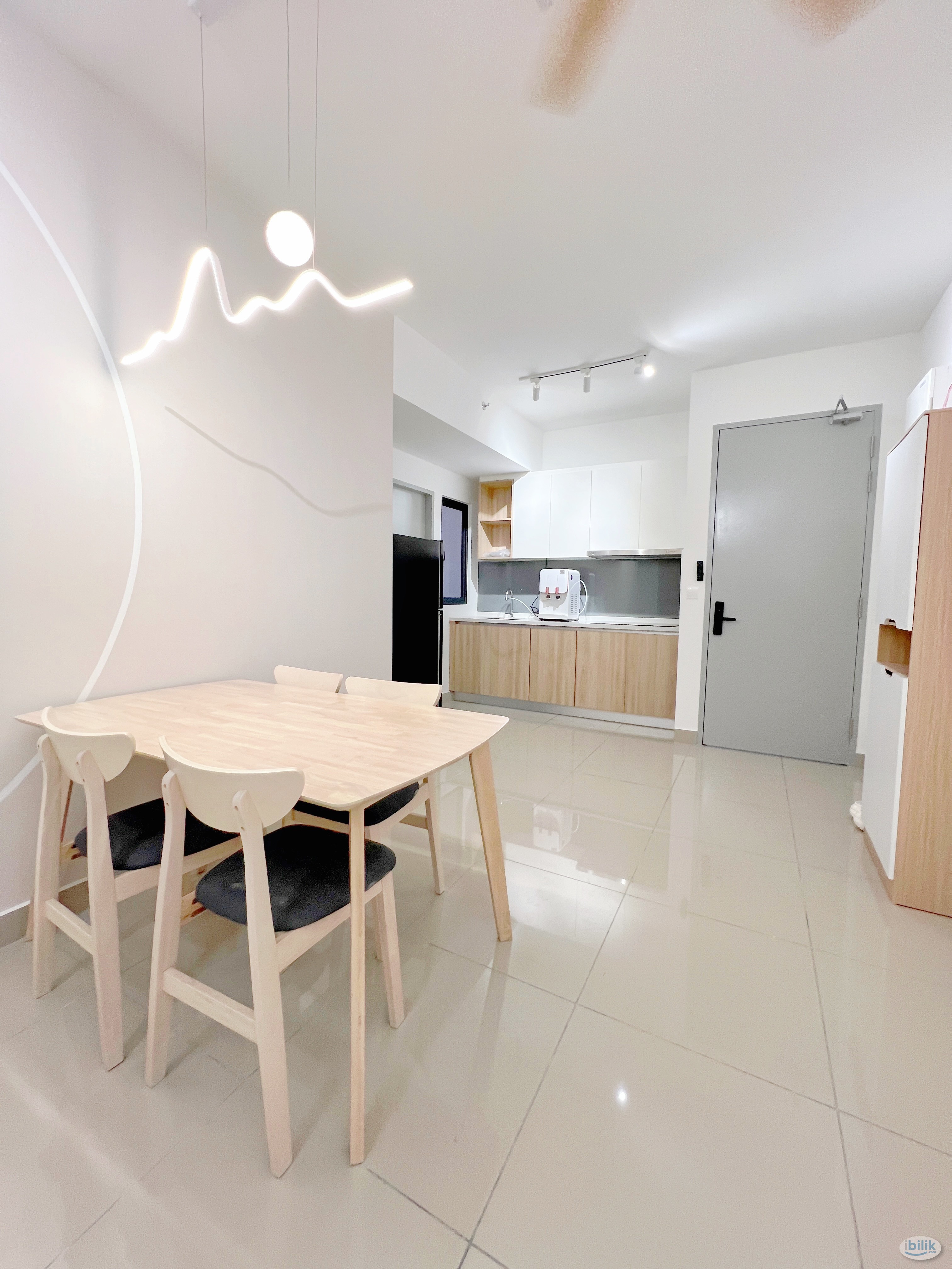 1MTH DEPOSIT FEMALE MASTER ROOM - Image 3