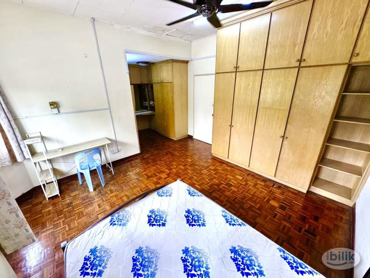 💰 ZERO DEPOSIT! ✨ | 🏡 Fully Furnished Master Room 🛏️🛋️ with Private Bathroom 🚿💦 | 🚶‍♀️🚶‍♂️ Only 9-min Walk to MRT Bandar - Image 2
