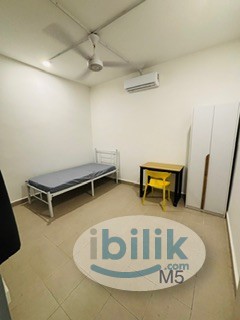 Room For Rent At Damansara Jaya - Image 1