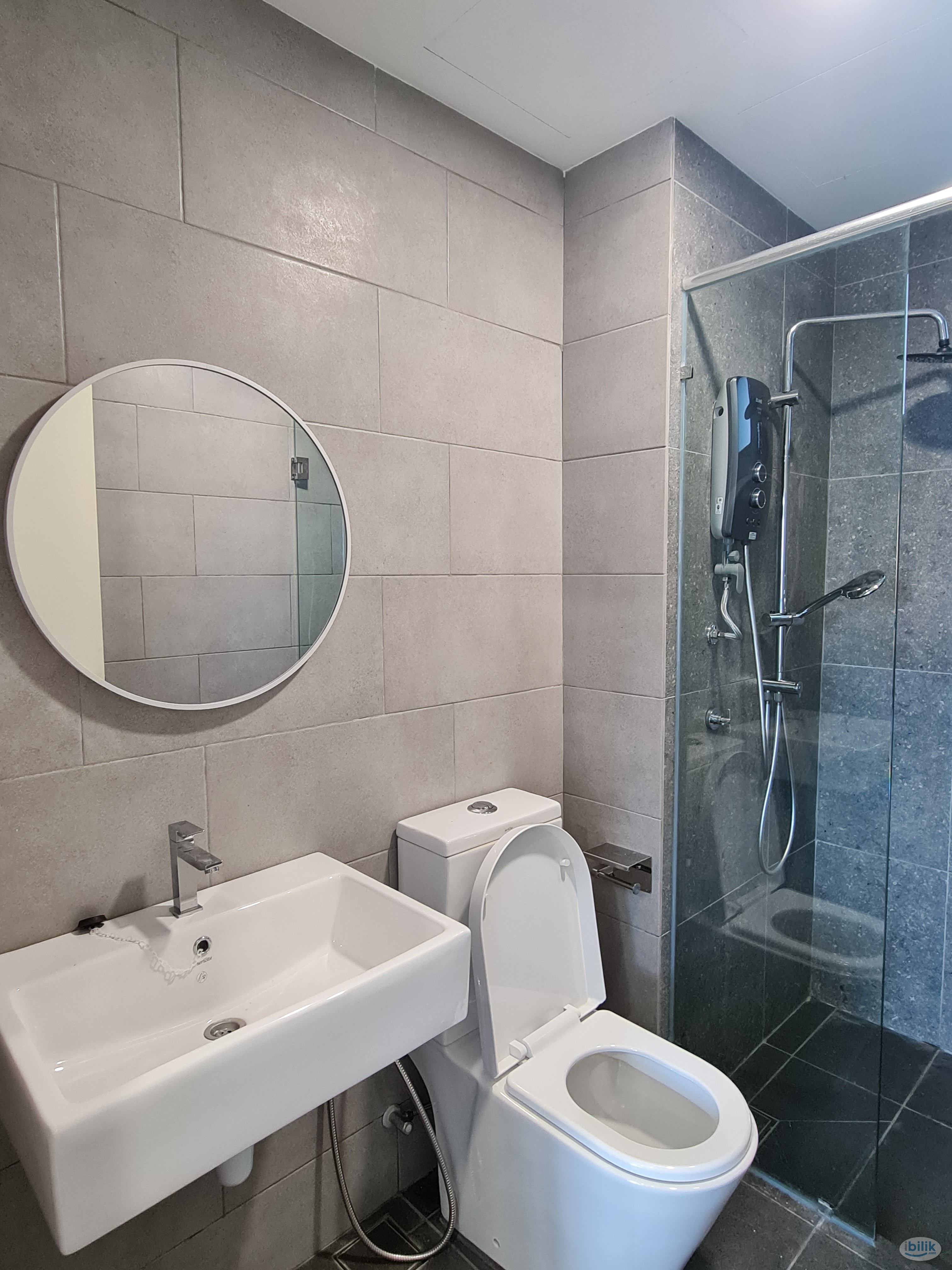 Studio at Meta Residences Putra Permai, Seri Kembangan - Image 5