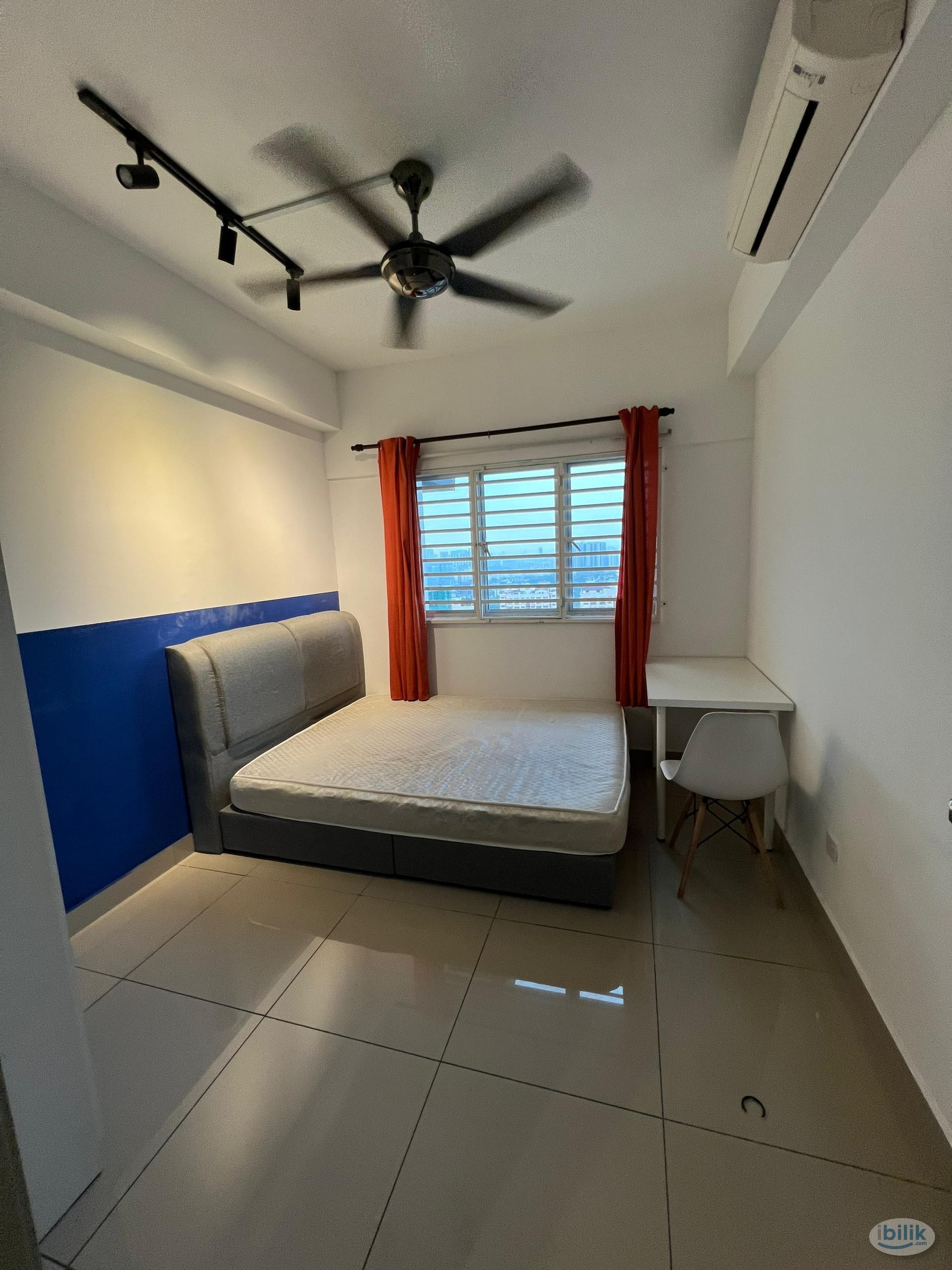 Middle Room Full Furnished near LRT O2 residence good fengshui - Image 1