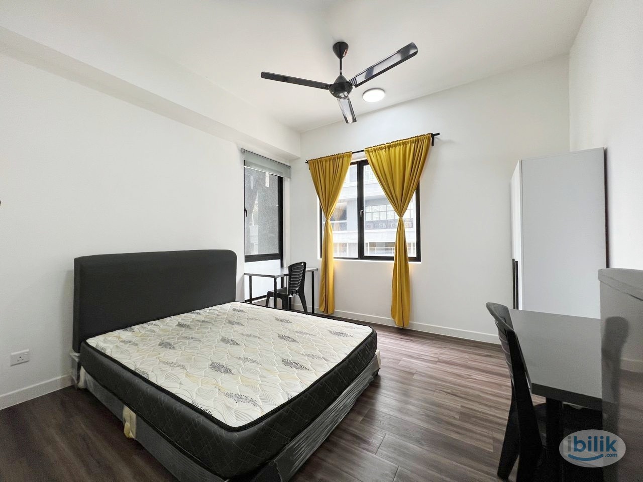 Modern Studio for Rent Near UOW KDU University – Ideal for Single or Couple | Fully Furnished - Image 1