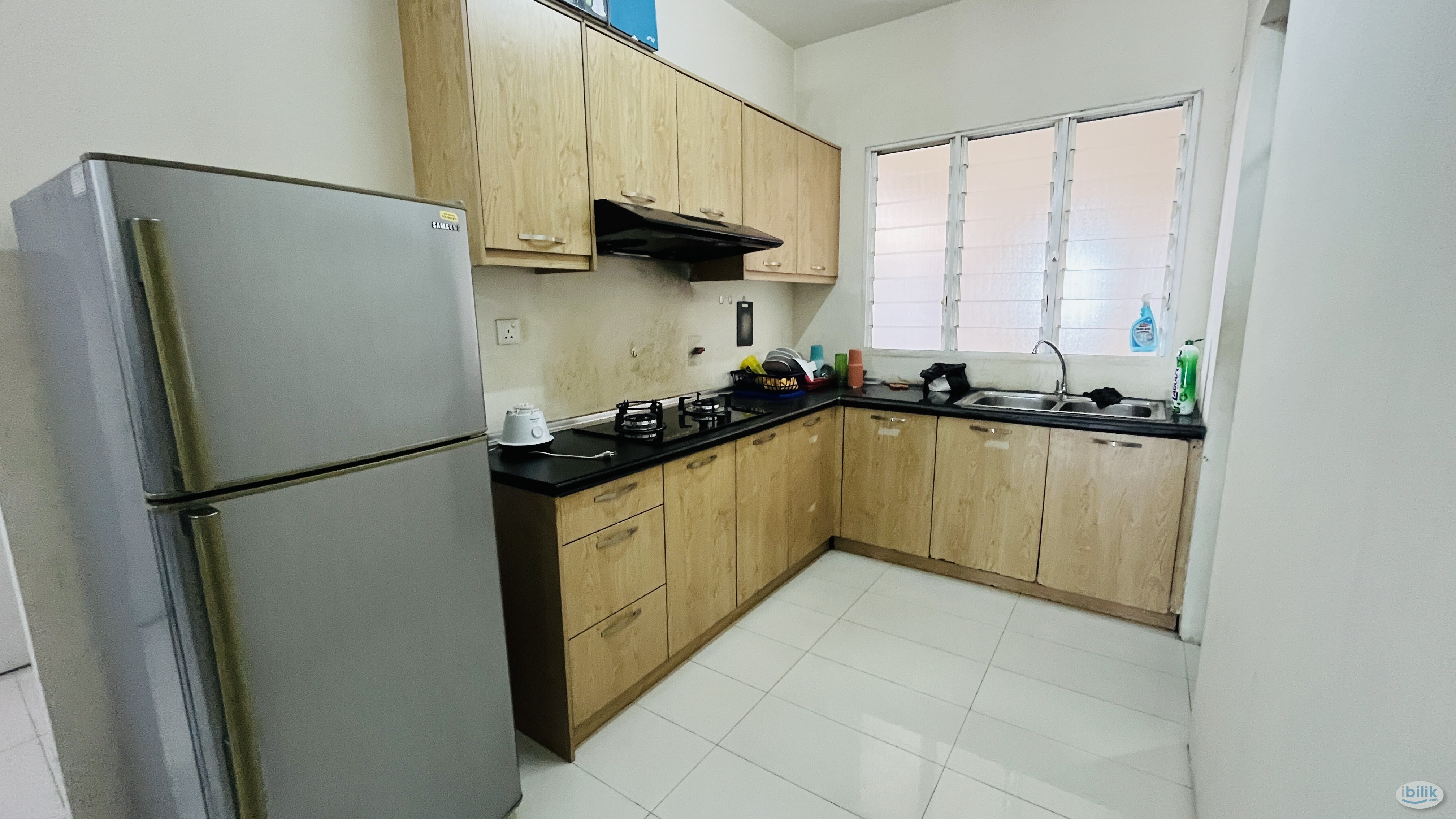 Bigger Middle Room at Titiwangsa Sentral, Titiwangsa Near Hospital Kl at HKL - Image 3