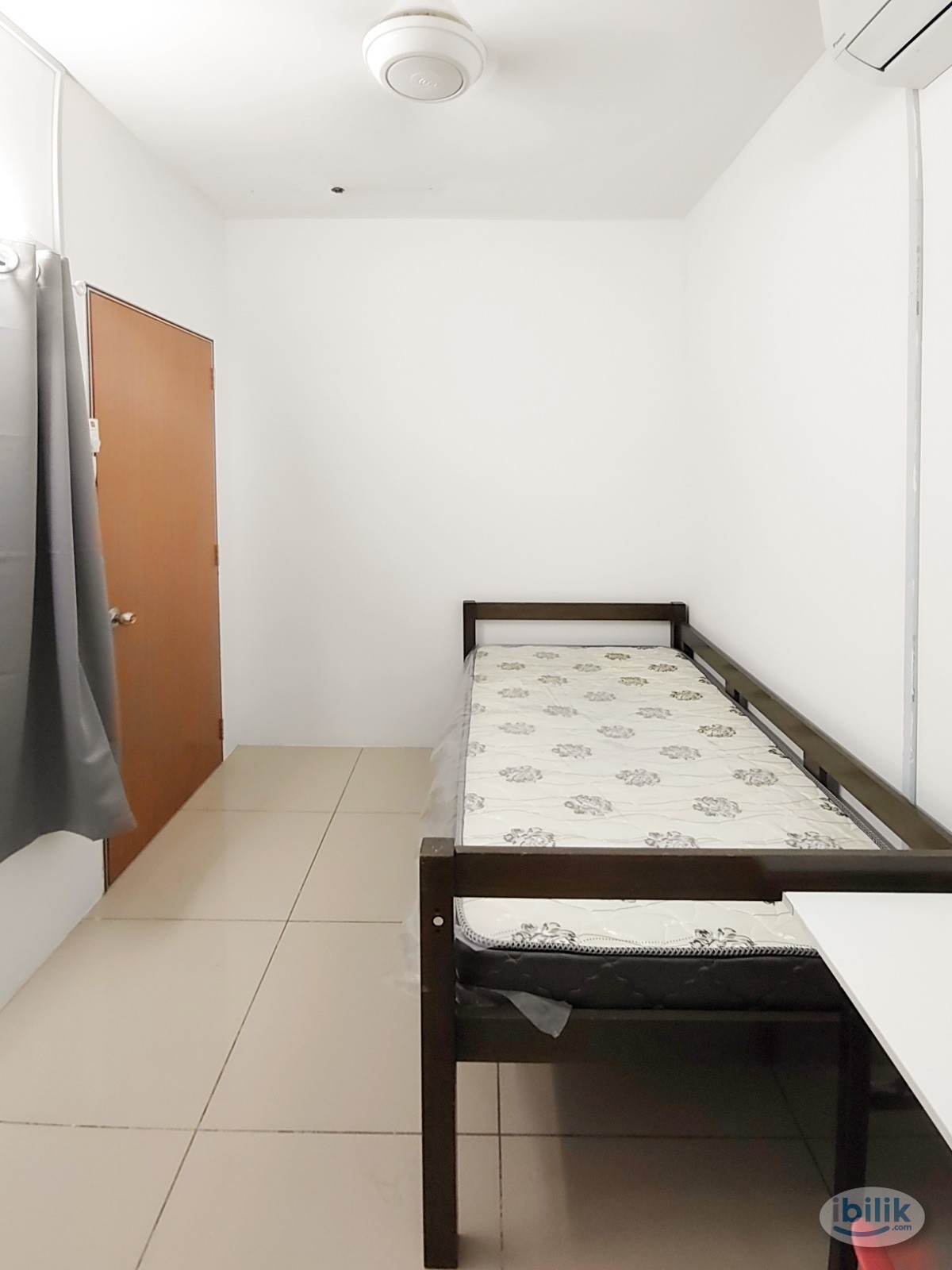 Single Room at Casa Residenza, Kota Damansara. - Image 2
