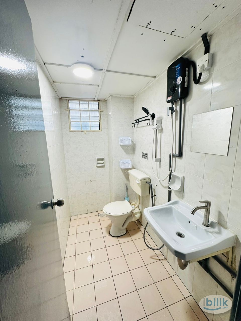 Middle Room at Taman Puchong Prima, Puchong - Image 5
