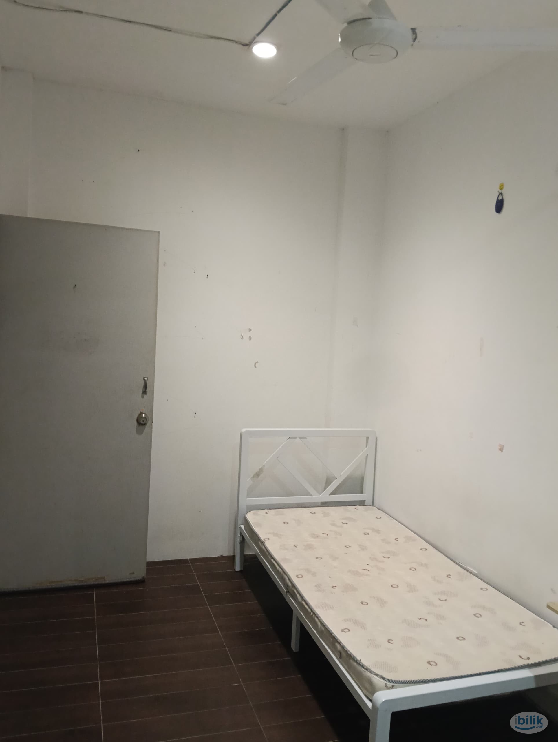 affordable and clean single room at Alam Impian | Kota Kemuning - Image 2