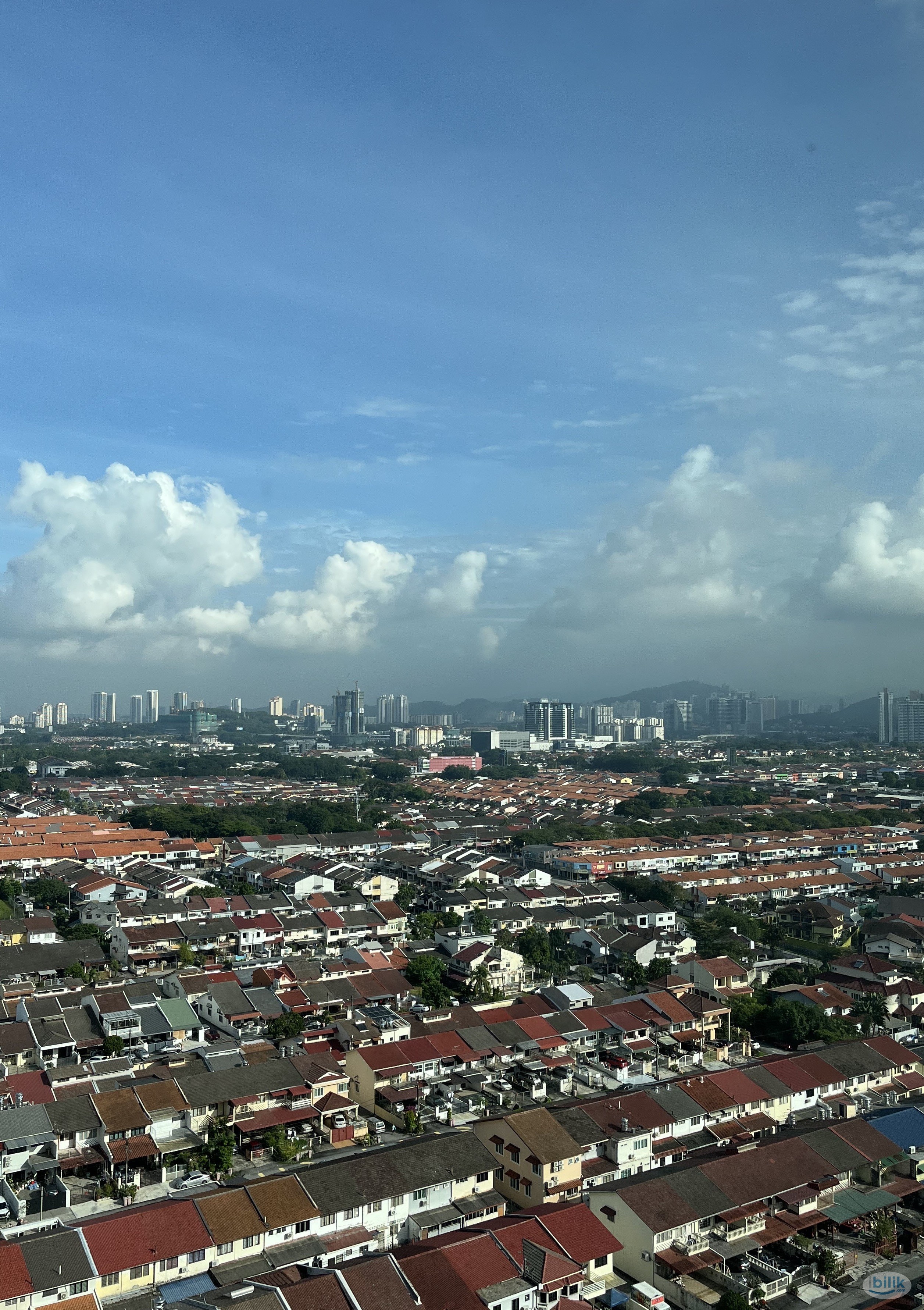 Middle Room at Sea Park, Petaling Jaya - Image 5