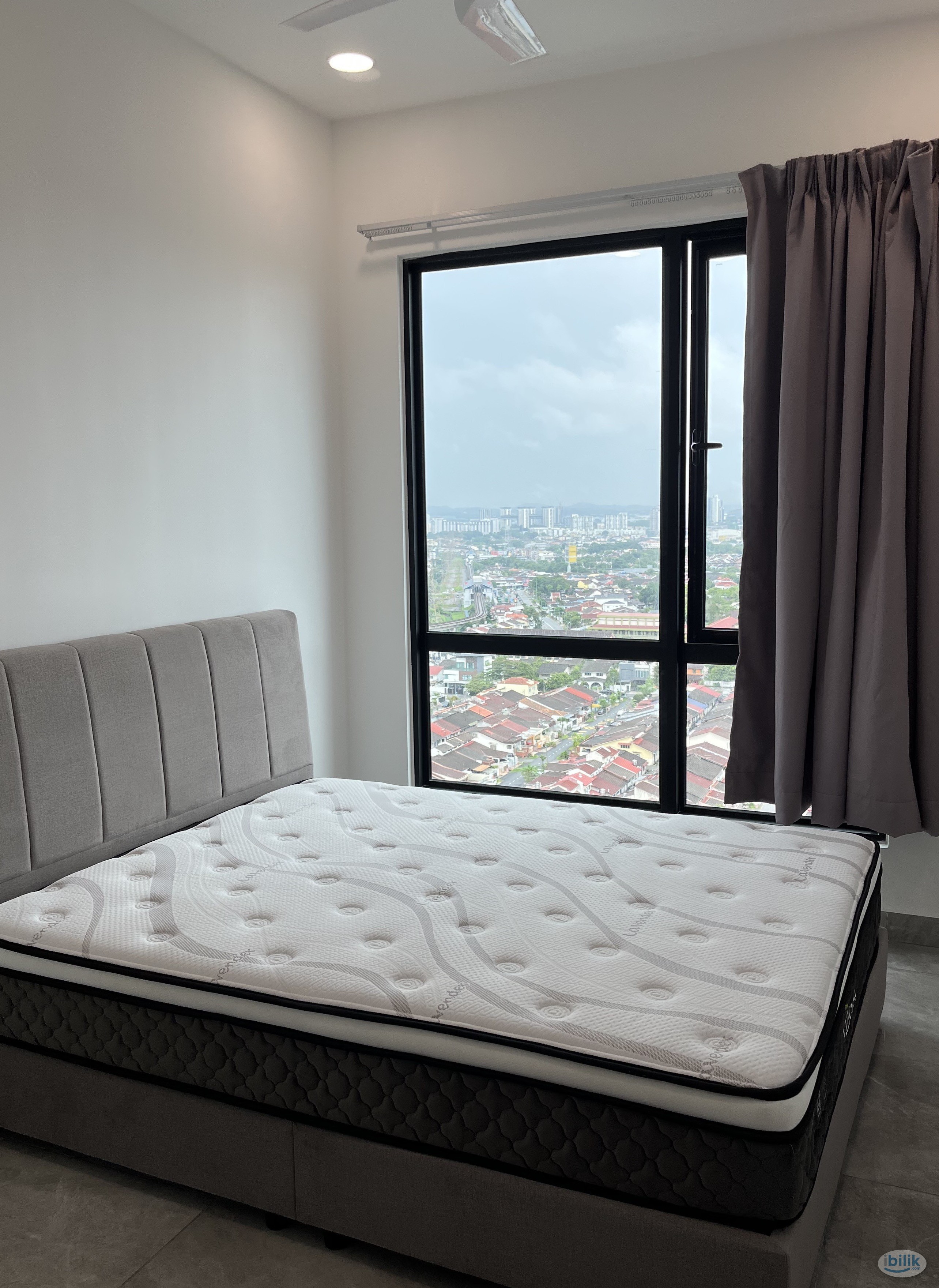 Middle Room at Sea Park, Petaling Jaya - Image 2