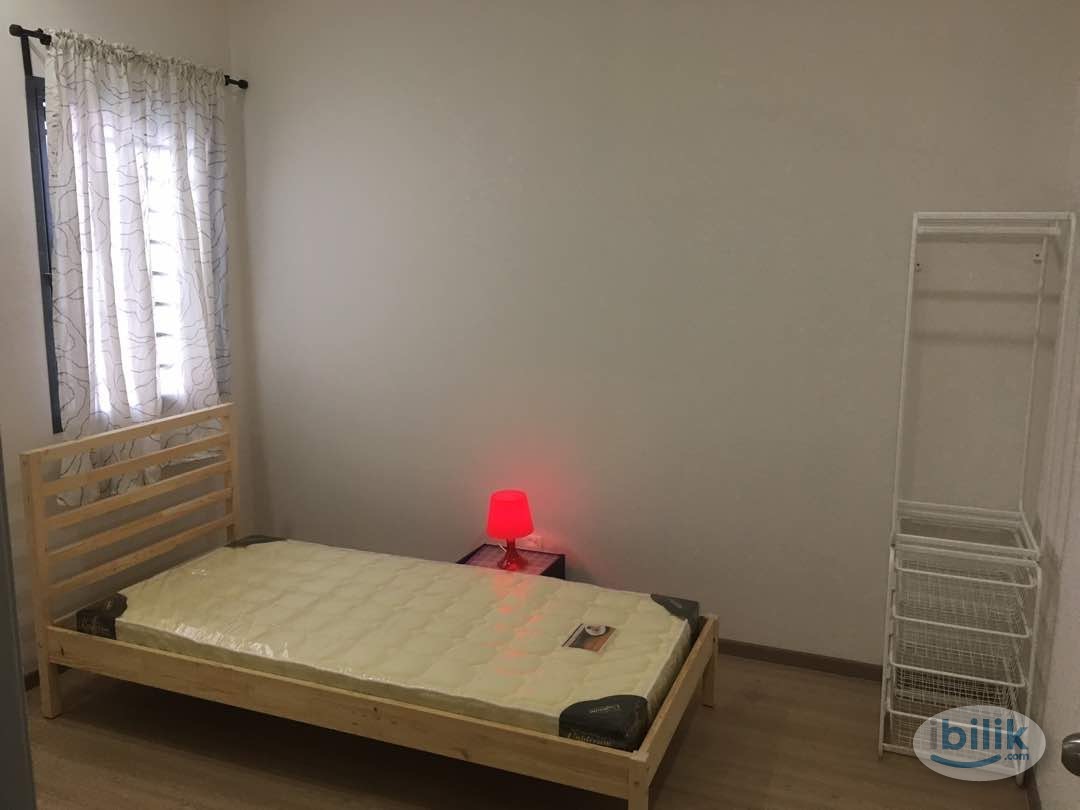 Female bedroom for rent in Shah alam - Image 2
