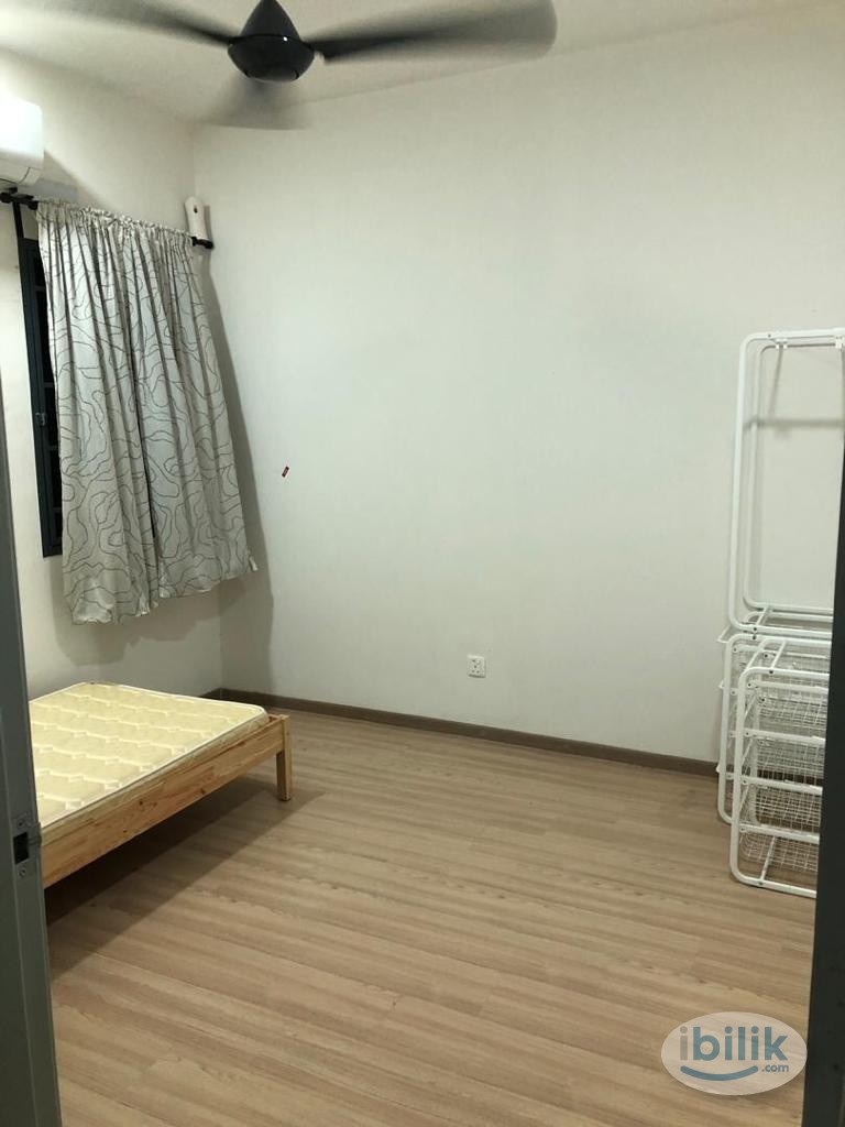 Female bedroom for rent in Shah alam - Image 3
