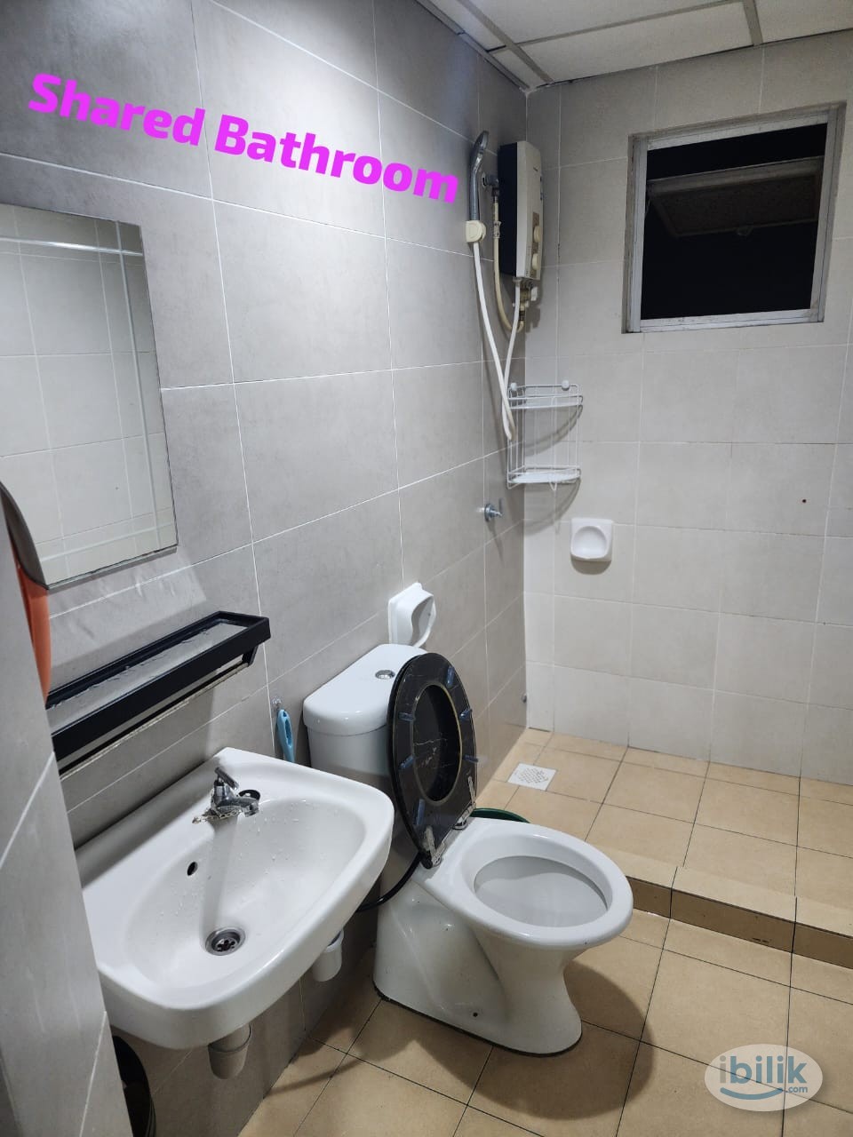 Master Room at Main Place Residence, UEP Subang Jaya - Image 2