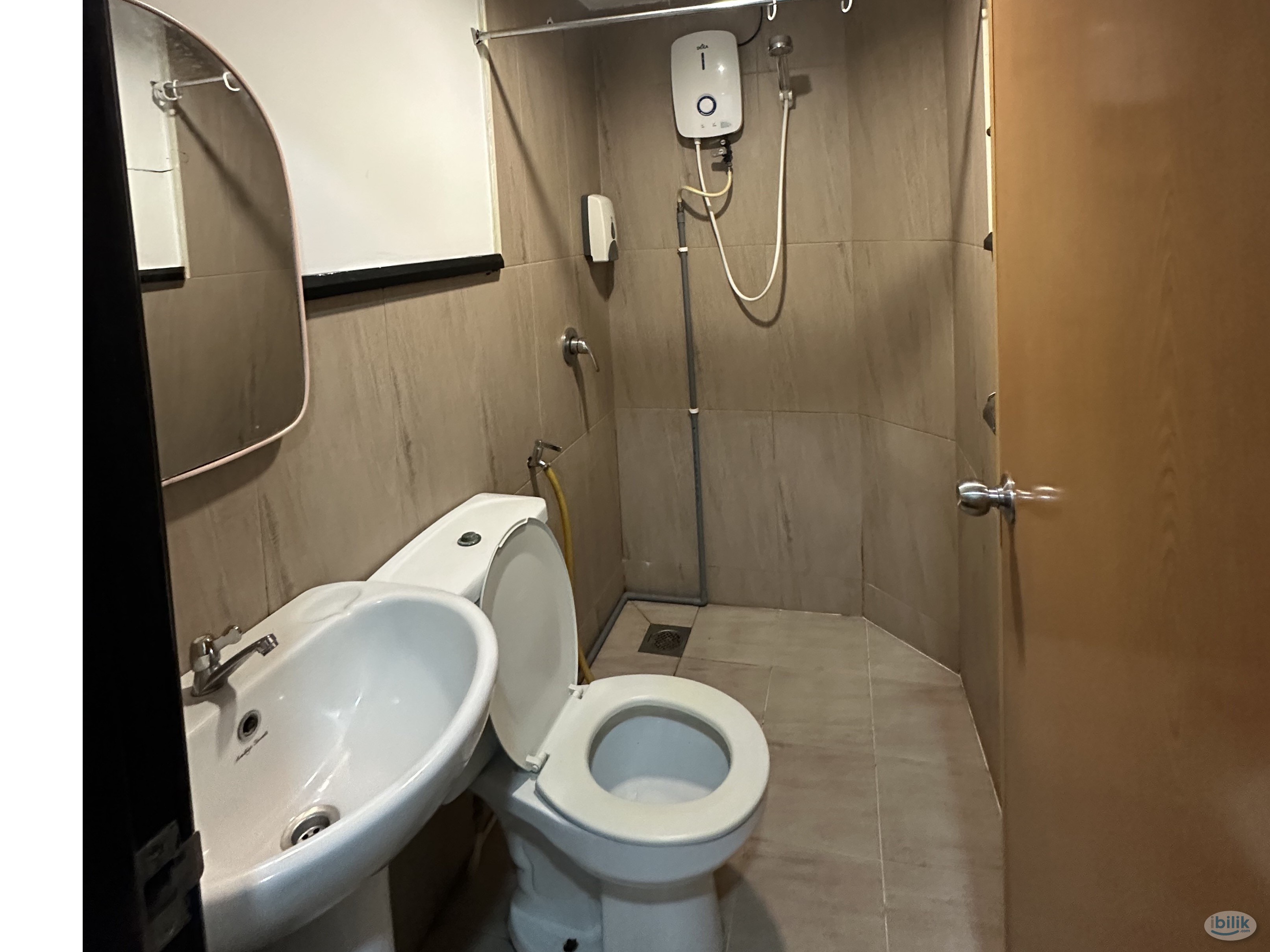 ‼️🤩 PRIVATE ROOM IN BANDAR PUCHONG JAYA 🤩‼️ ZERO DEPOSIT - Image 3