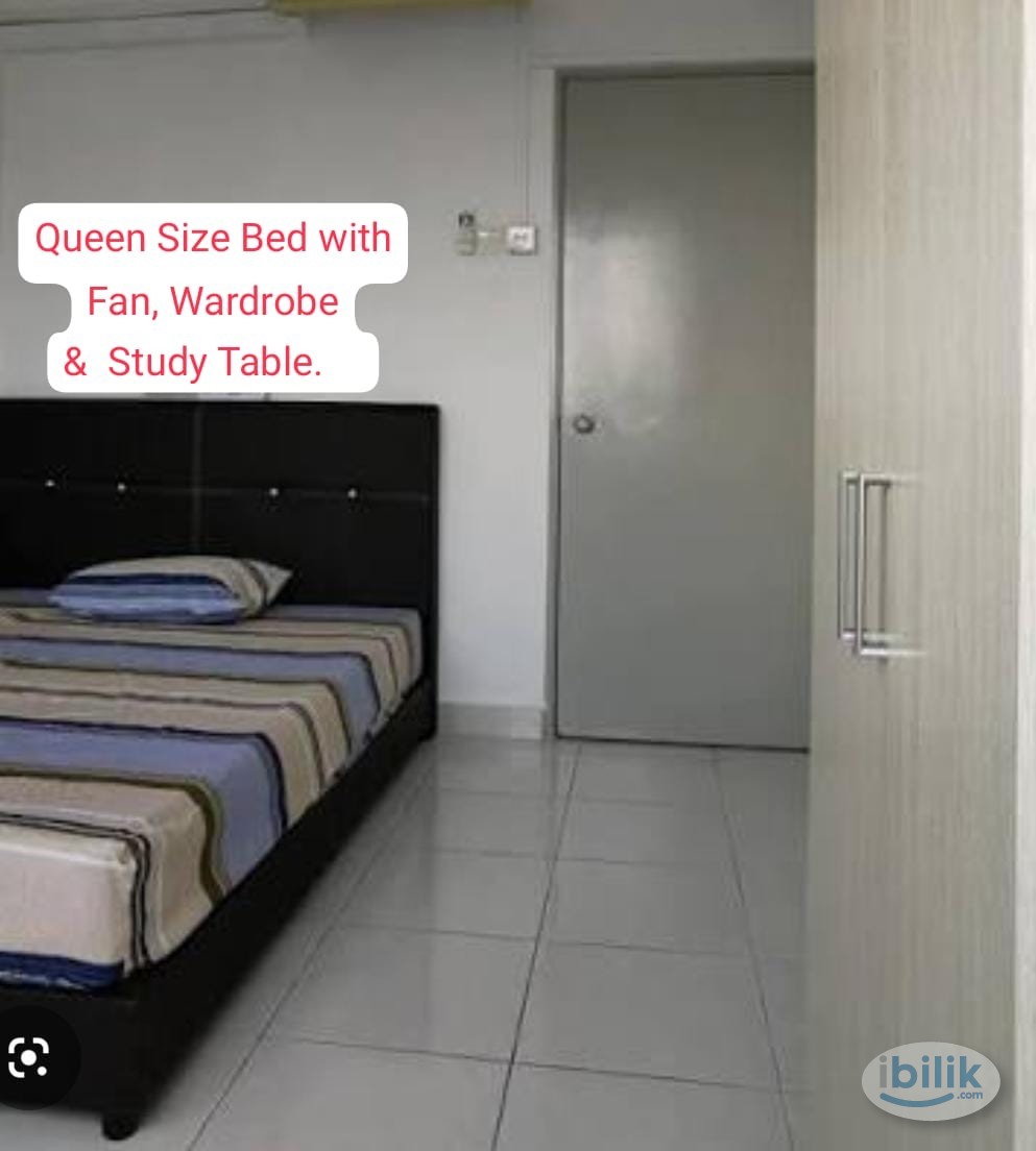 Middle Room at Main Place Residence, UEP Subang Jaya - Image 1