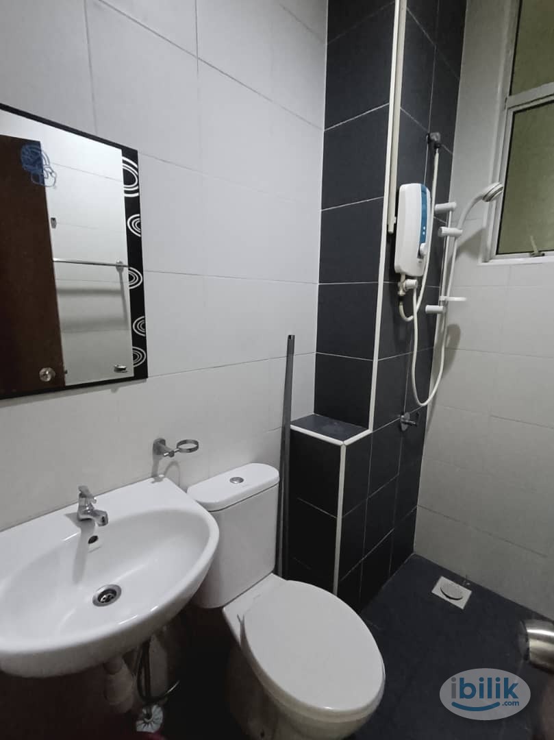Female Room at SuriaMas Suites, Johor Bahru - Image 2