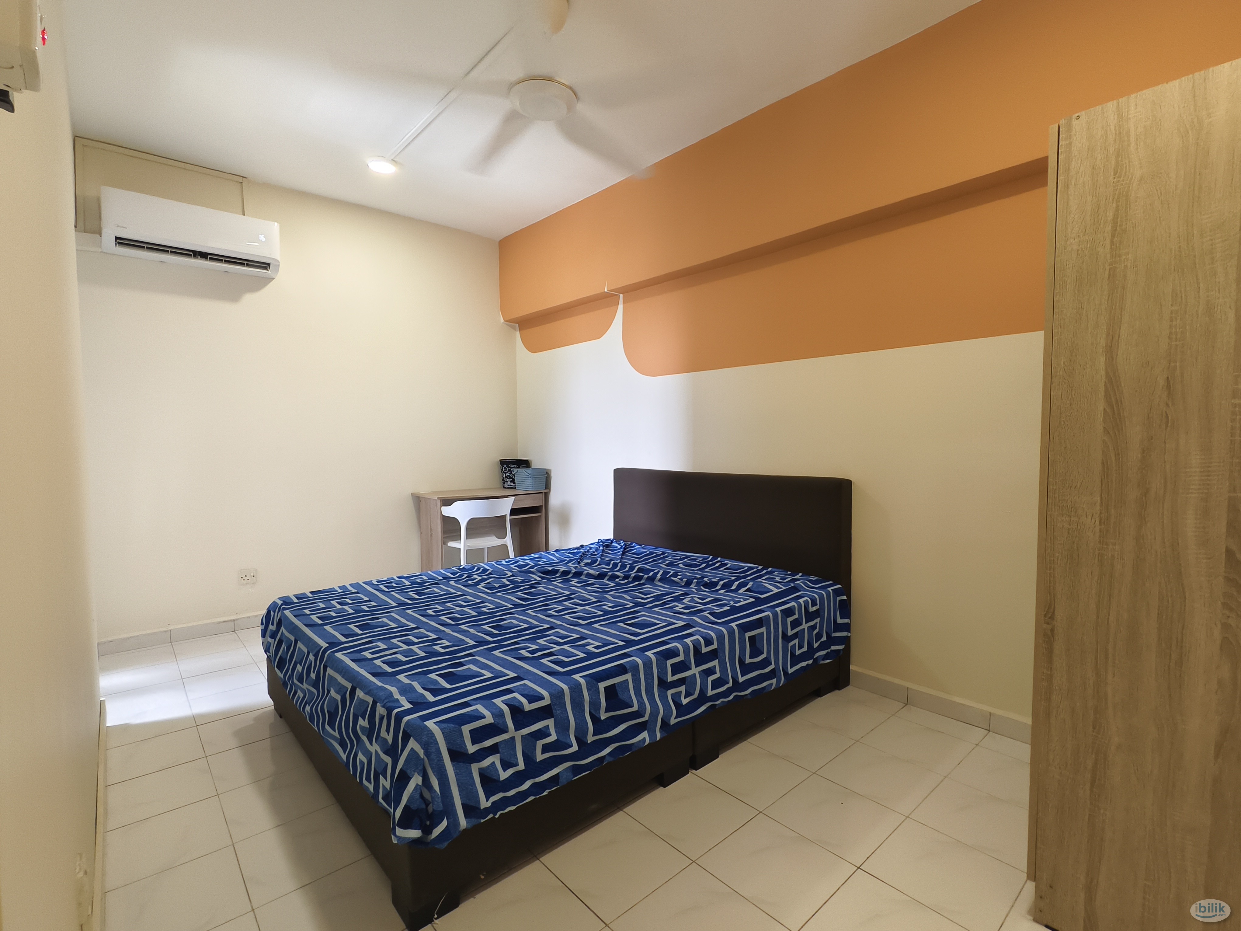 🏠Queen Room Full Furnish at D'aman Crimson🏠-Free WiFi 🌐🚄Walking to LRT🚄Last Room Left - Image 1