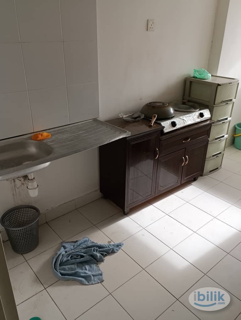 Middle room at Elit Height - Image 4