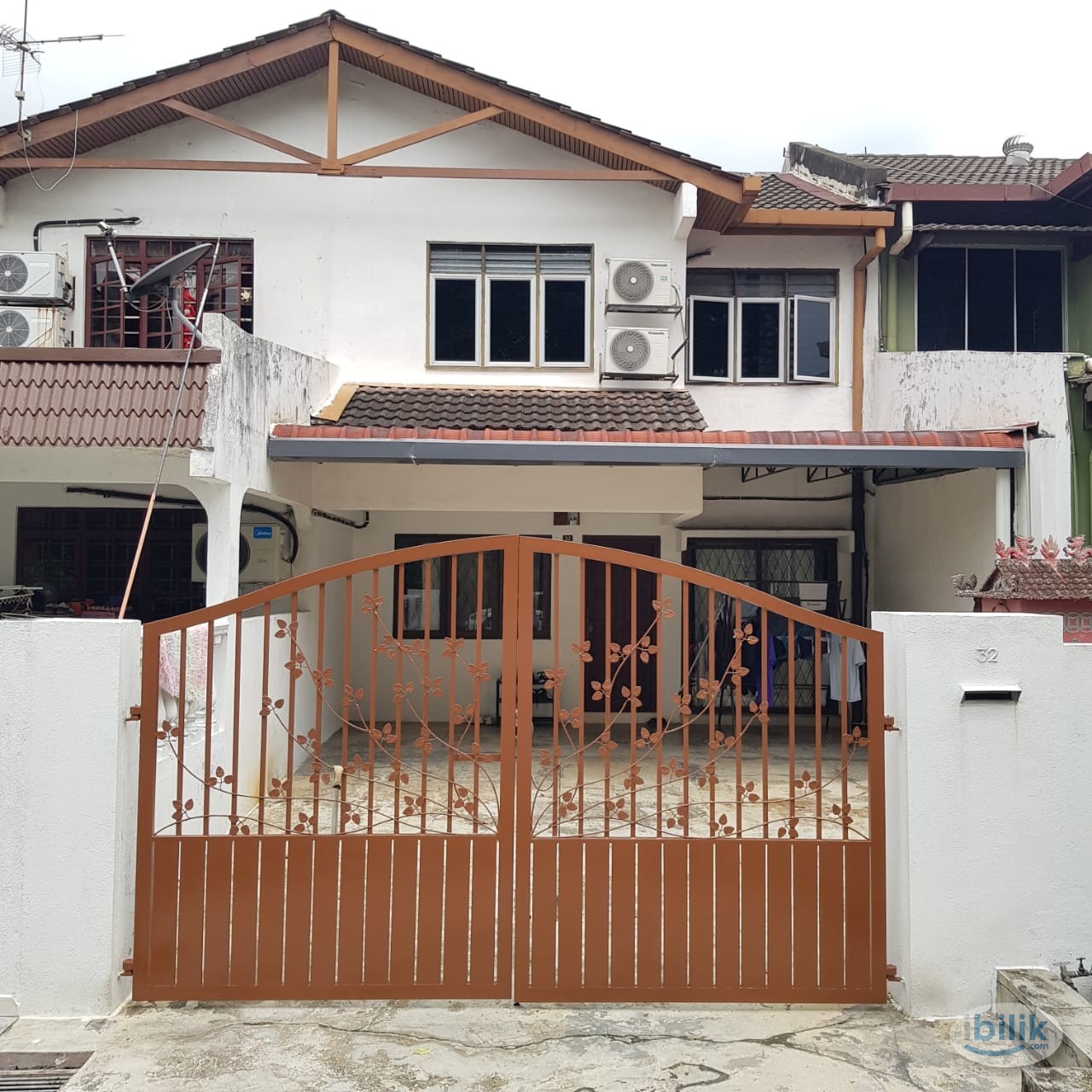 Master Room at Seksyen 28, Taman Alam Megah, Shah Alam, Selangor - Image 1