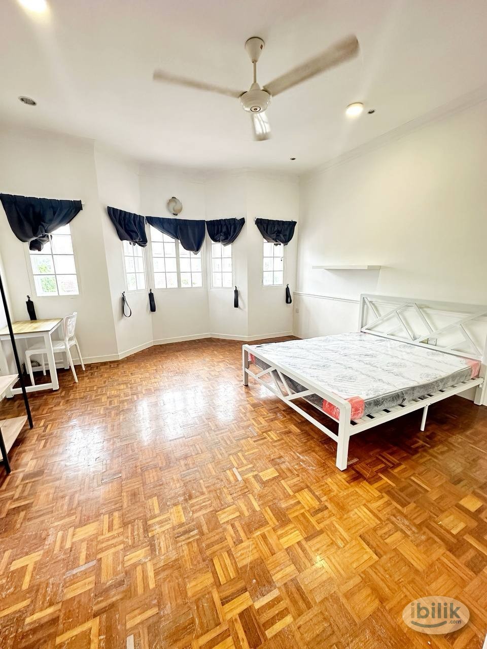 🔴🟡Room at Bandar Utama ⭐Near to One Utama , MRT Bandar Utama, 1 Power House , First Avenue , Centre Point , IKEA , MRT M - Image 3