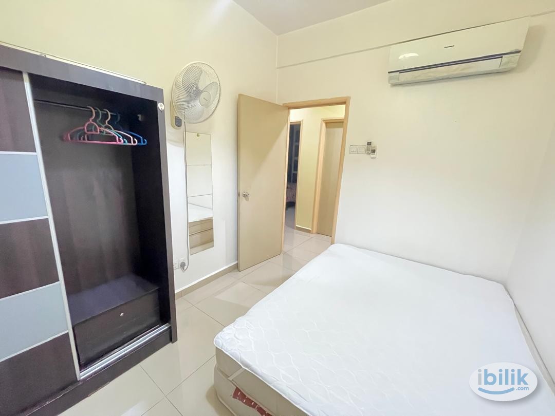 THE ZEST APT MIDDLE ROOM ( BANDAR KINRARA) FOR RENT IN PUCHONG SELANGOR - Image 1