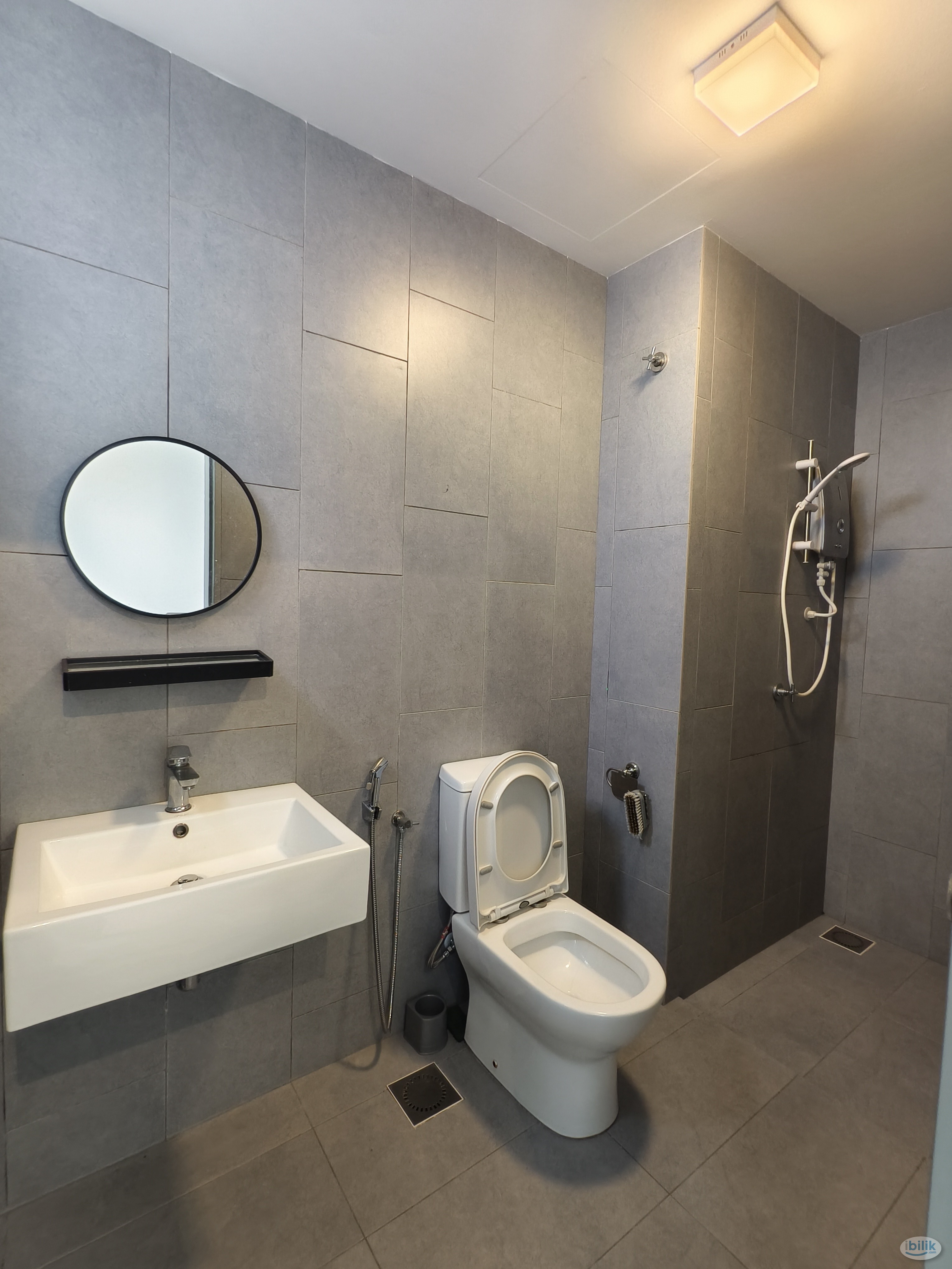 M VERTICA @ CHERAS MALURI Rooms Available - Image 2
