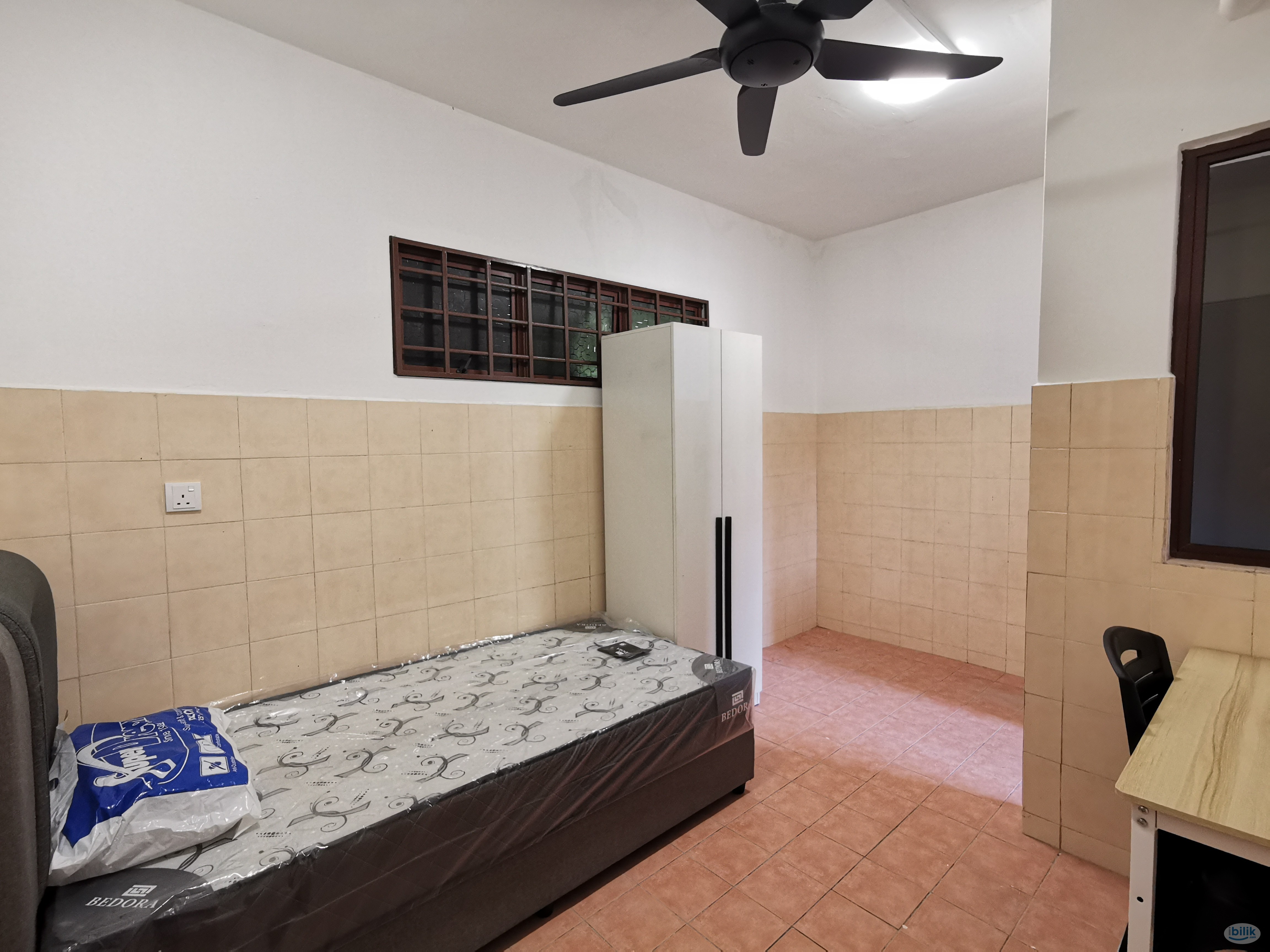 FULLY FURNISHED Single Room at Palm Spring, Kota Damansara - Image 1