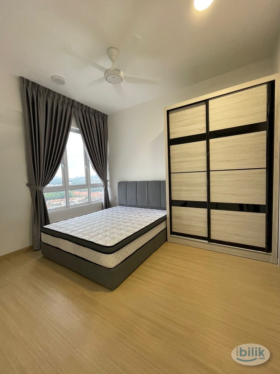 Master bedroom at Miho tower - Image 4